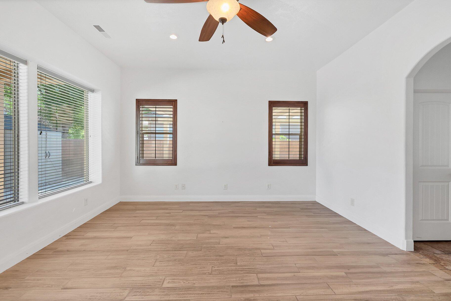 HERITAGE FIELDS - Residential
