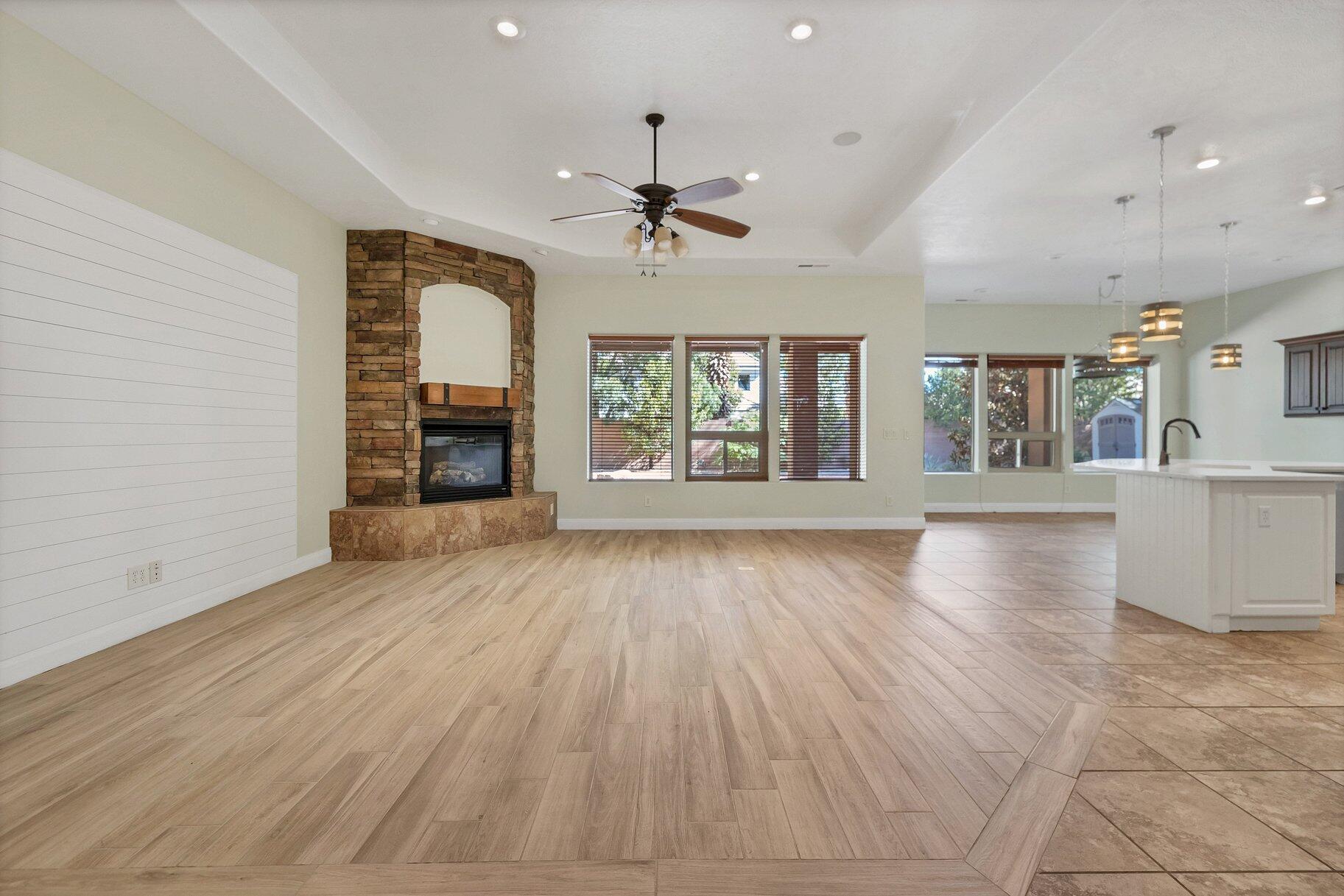 HERITAGE FIELDS - Residential