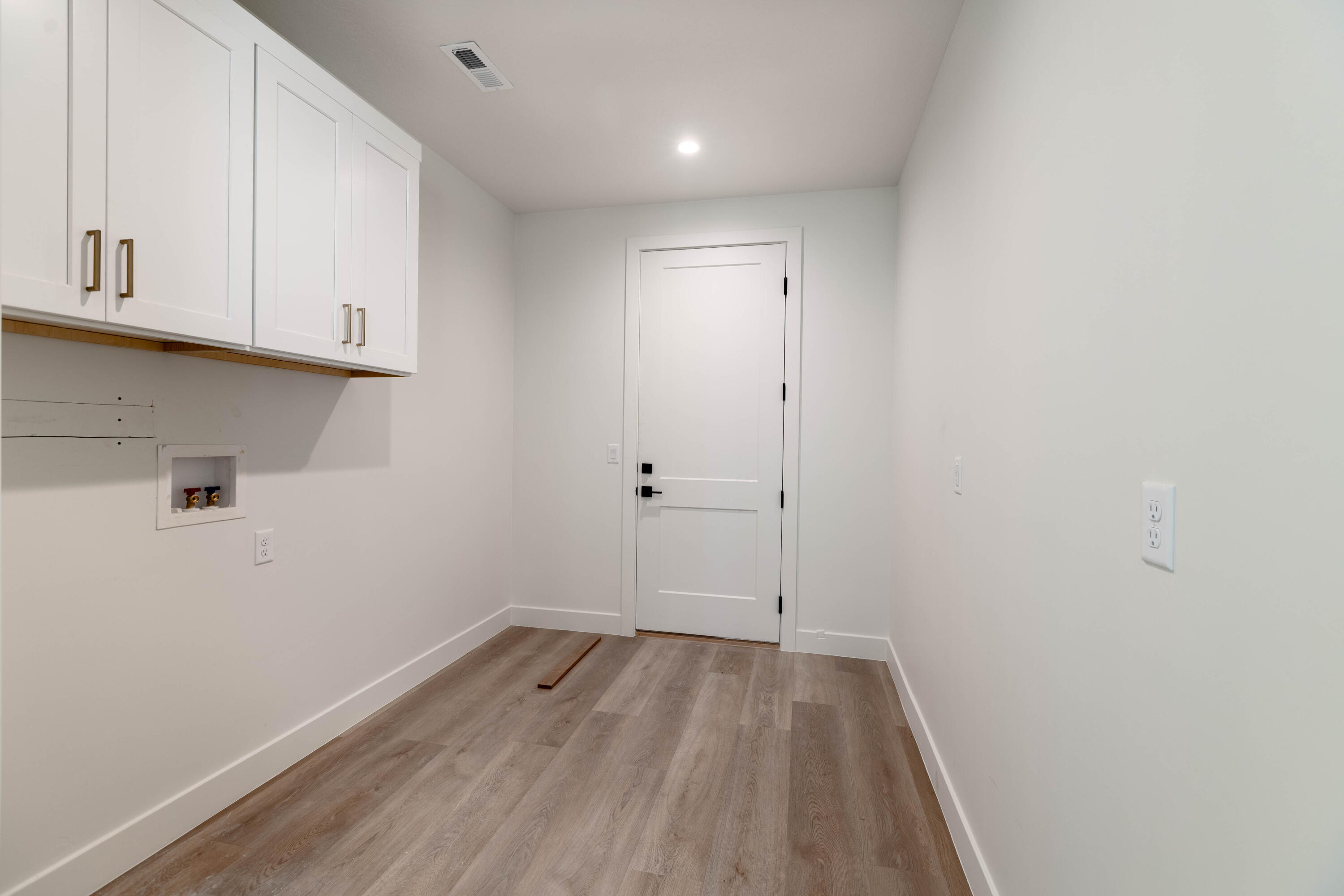 FRONTIER SUB - Residential
