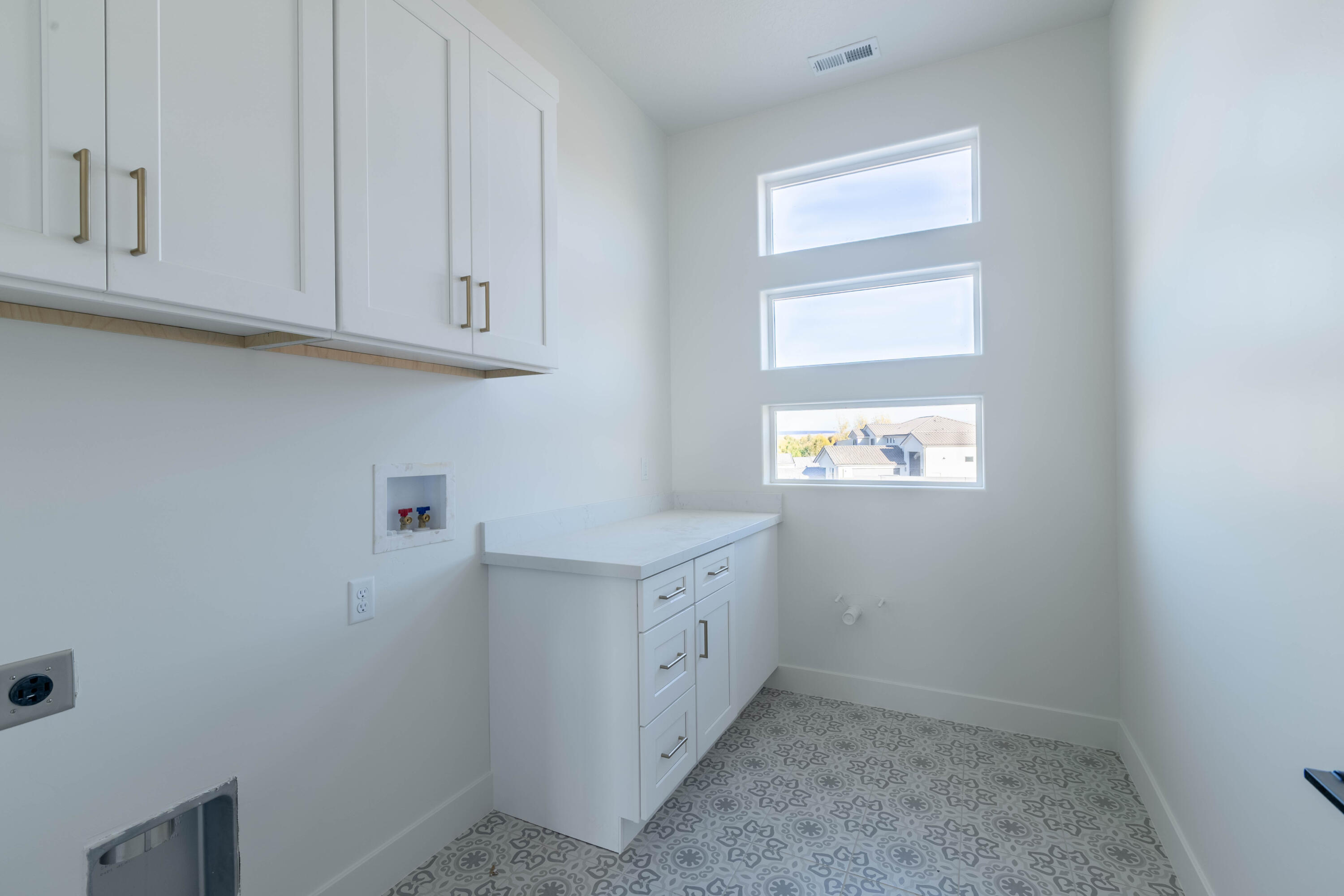 FRONTIER SUB - Residential
