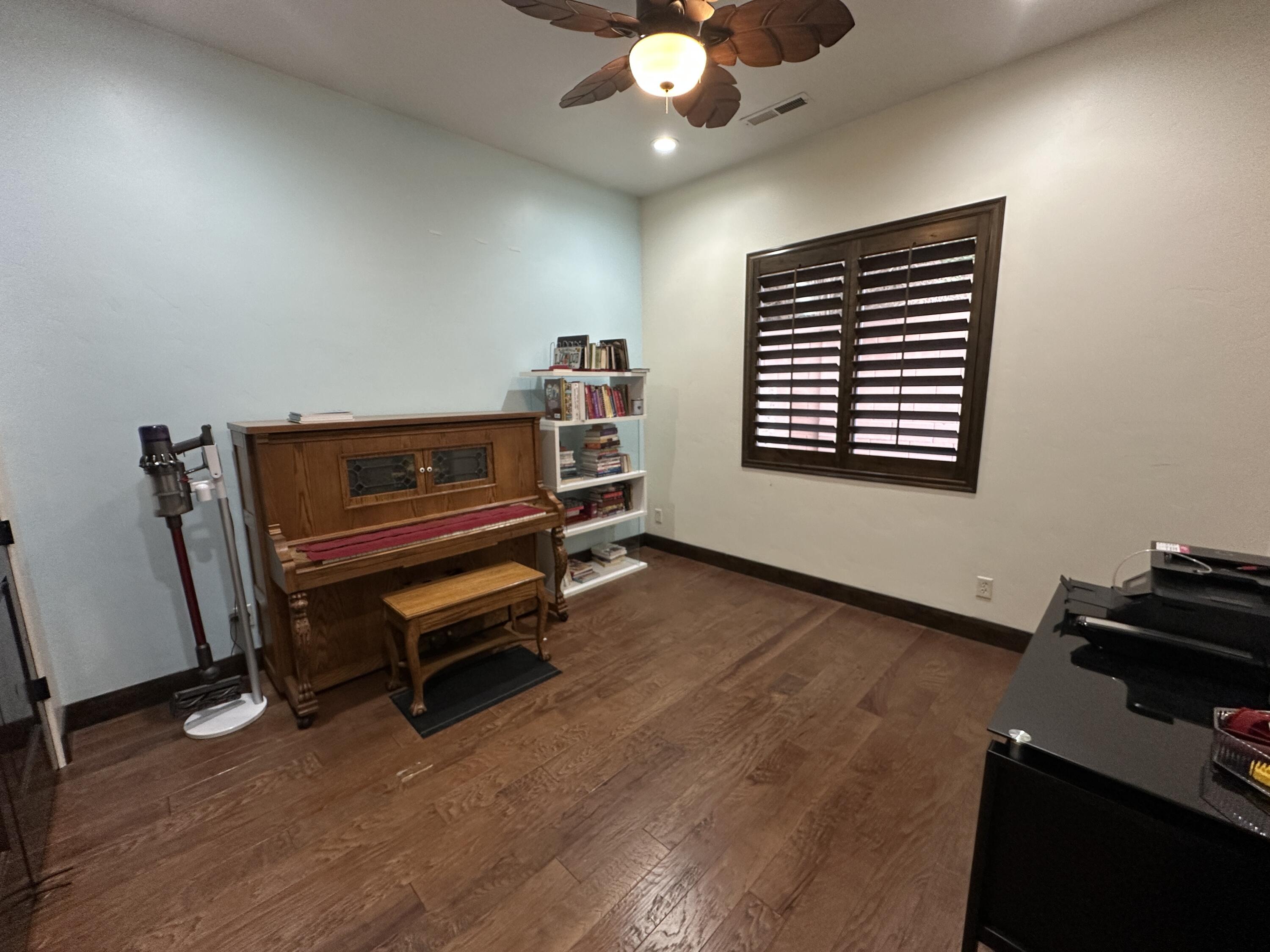 STONE VALLEY ESTATES - Residential