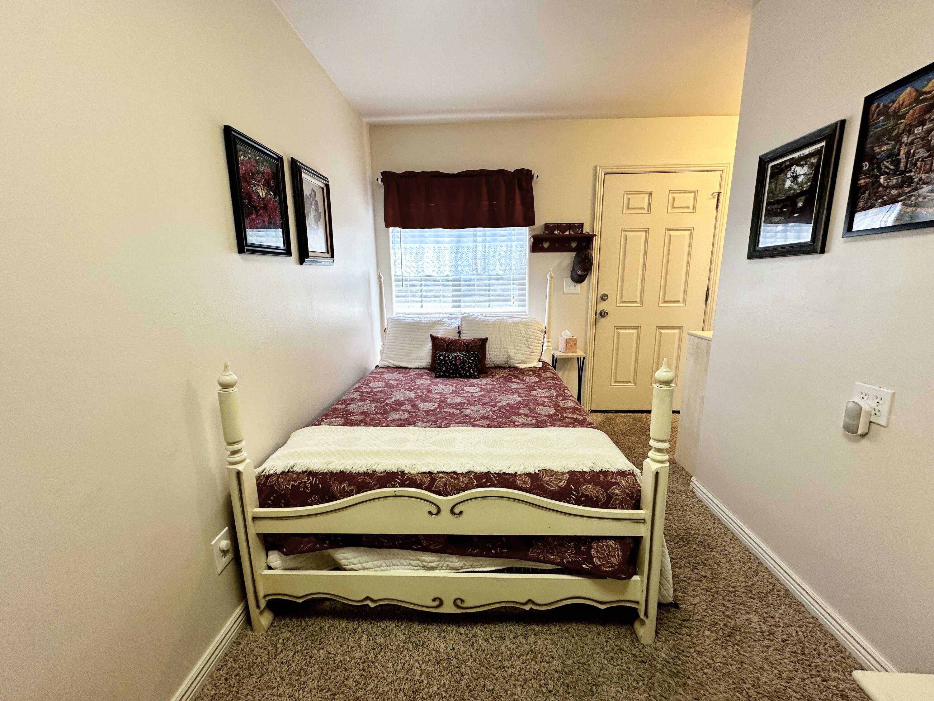 DIXIE DOWNS RV RESORT - Residential