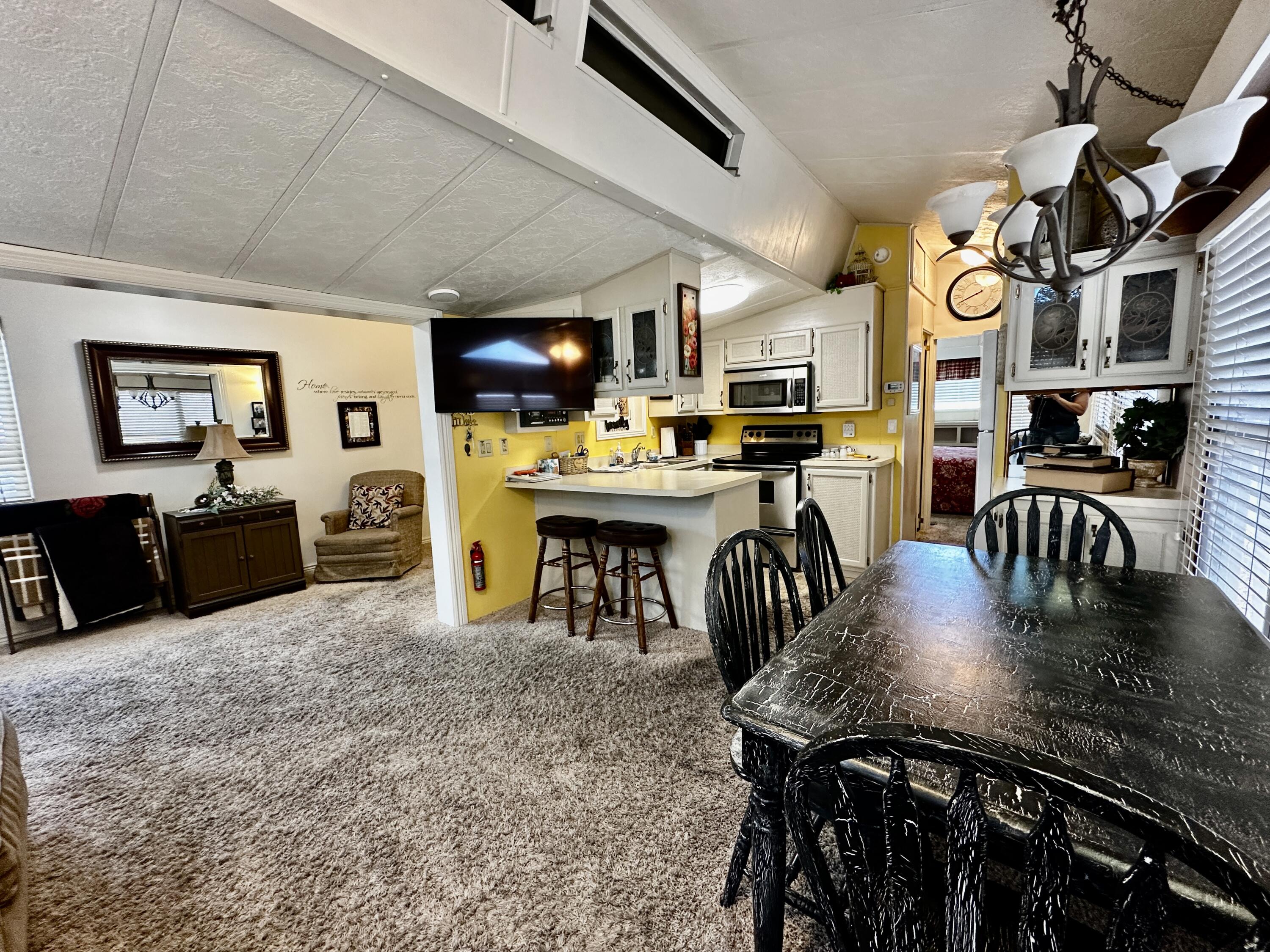 DIXIE DOWNS RV RESORT - Residential