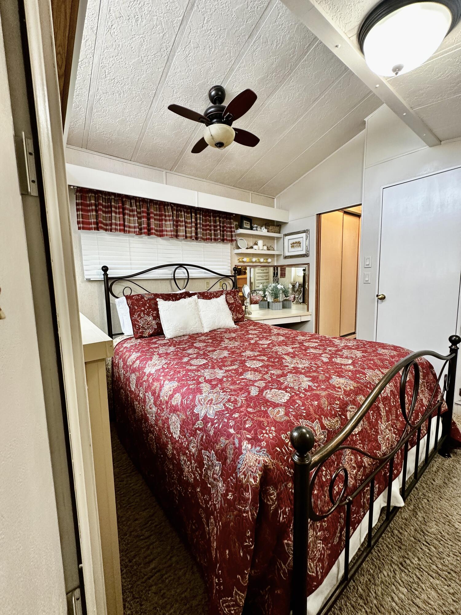 DIXIE DOWNS RV RESORT - Residential