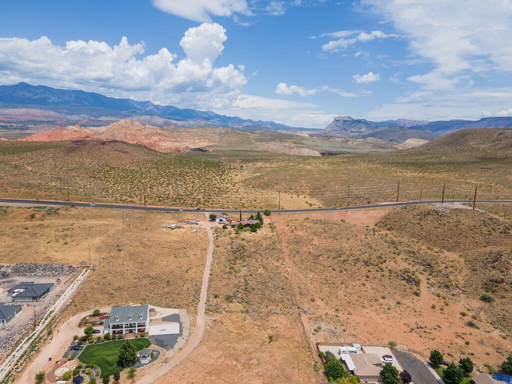 HURRICANE TOWNSITE - Land