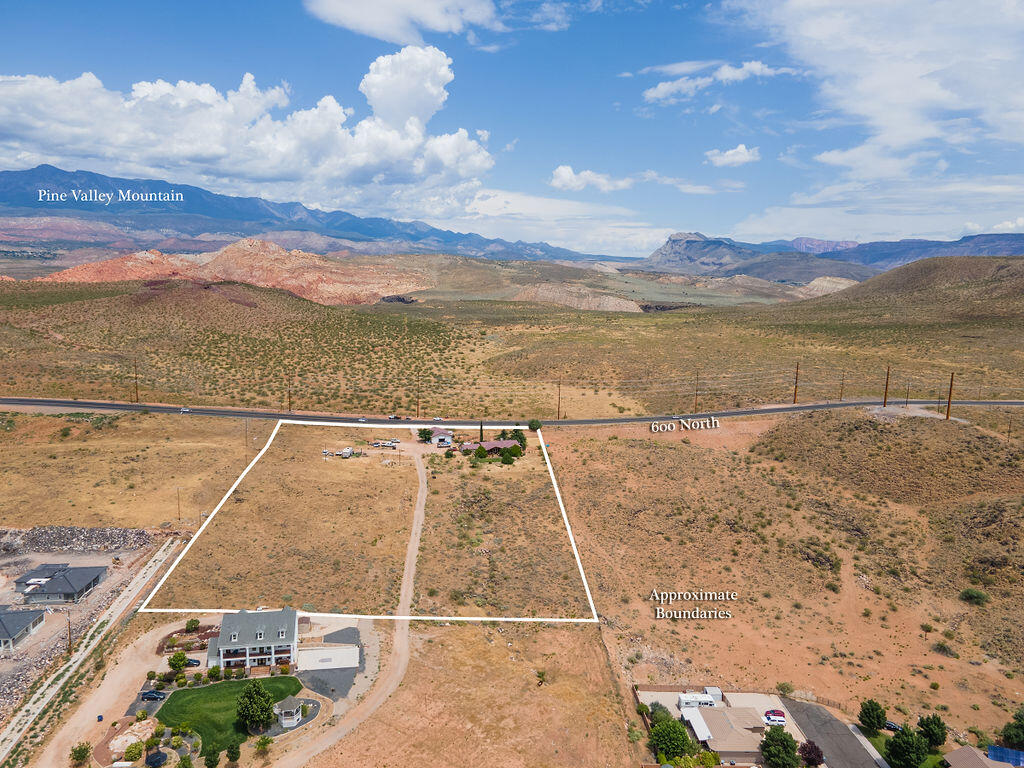 HURRICANE TOWNSITE - Land