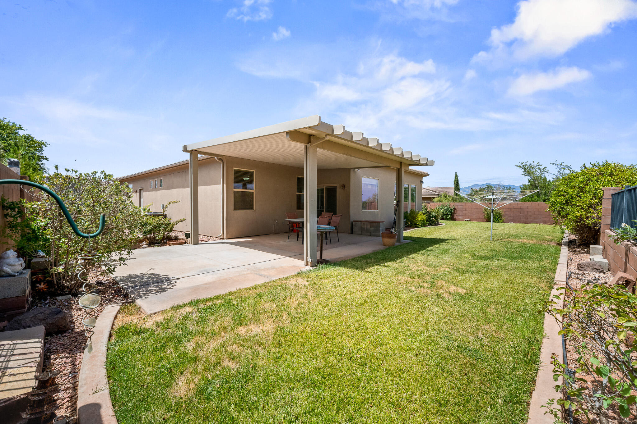 DESERT HILLS - Residential