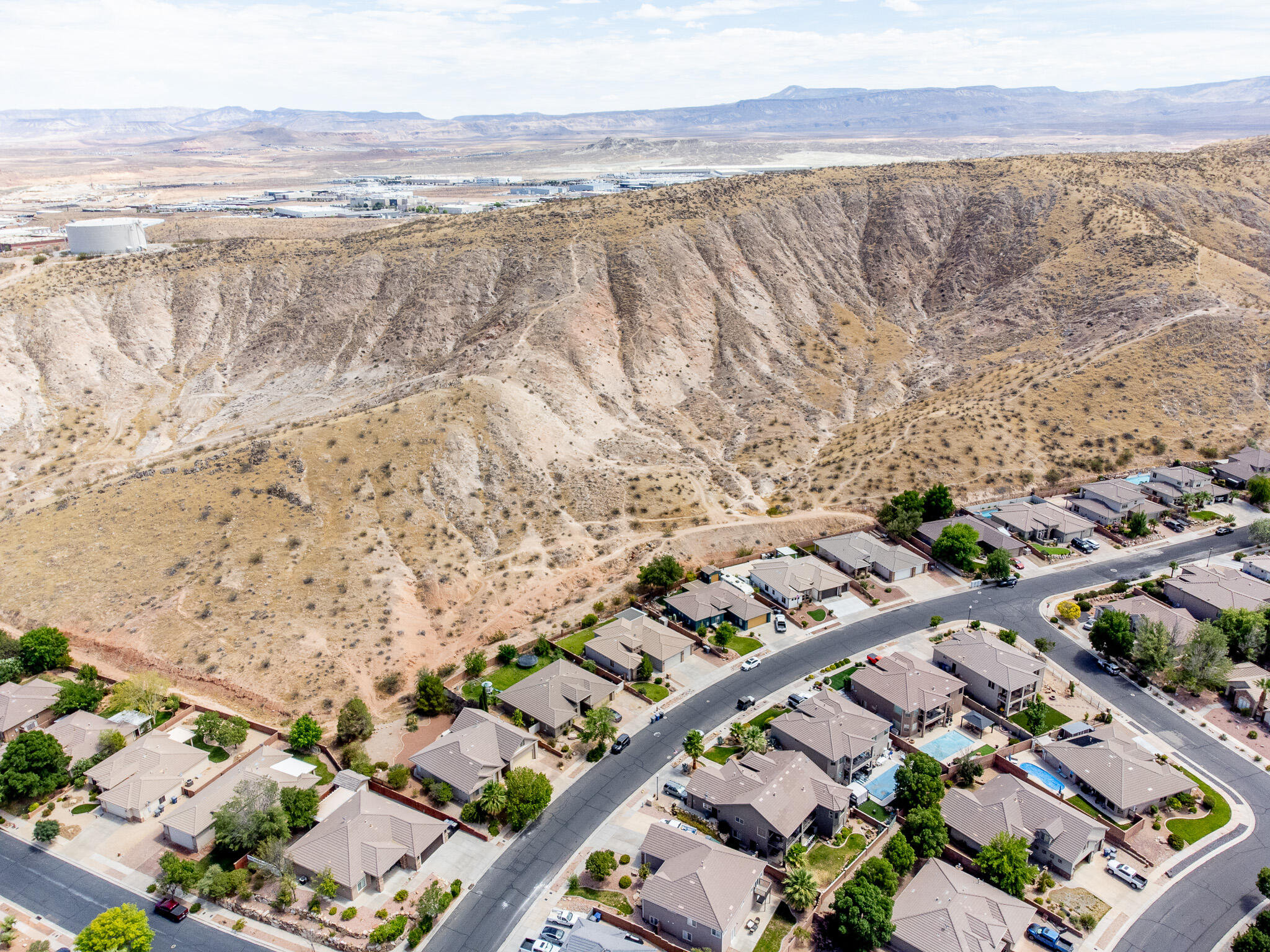 DESERT HILLS - Residential