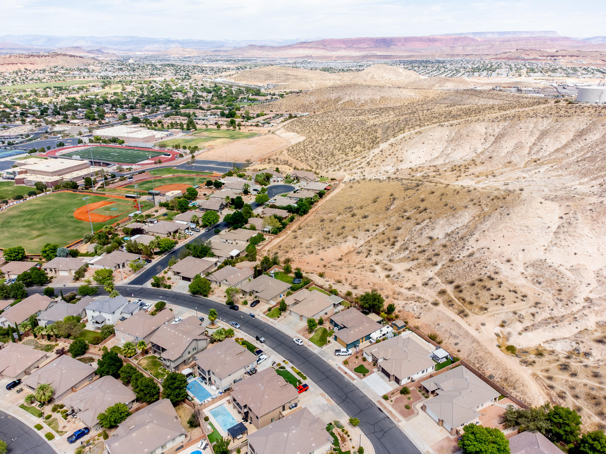 DESERT HILLS - Residential