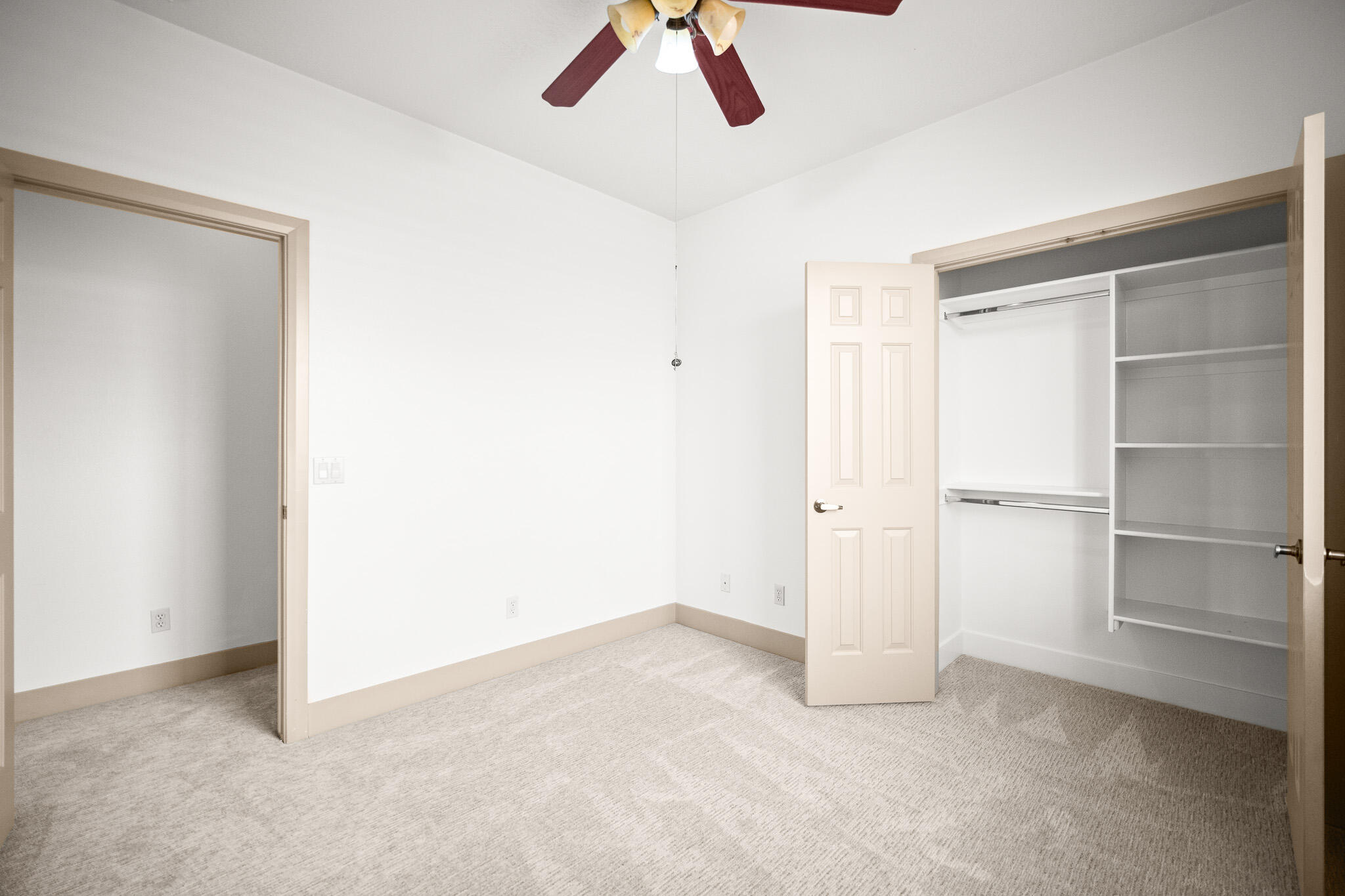 DESERT HILLS - Residential