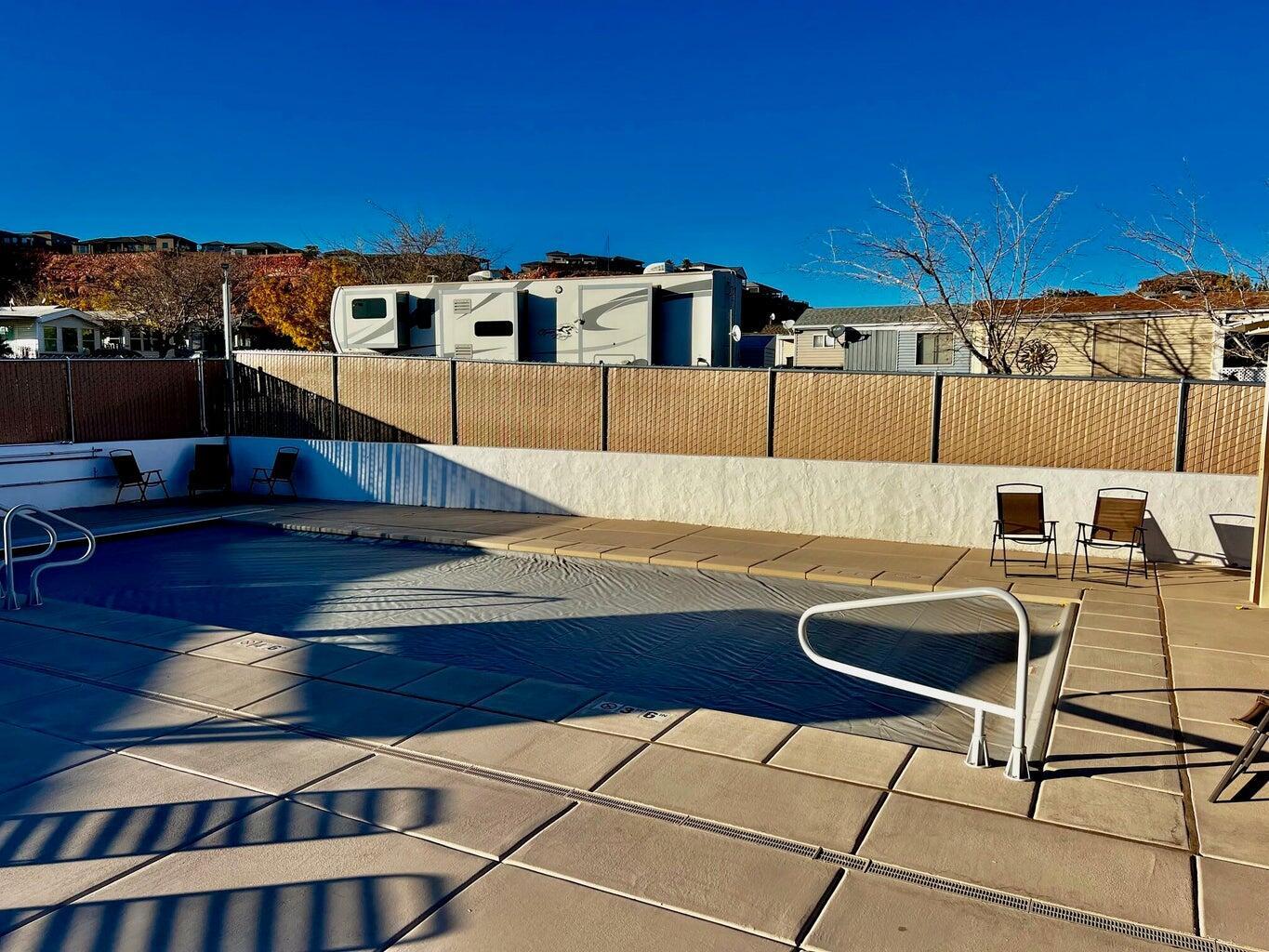 CANYON BREEZE RV RESORT - Residential