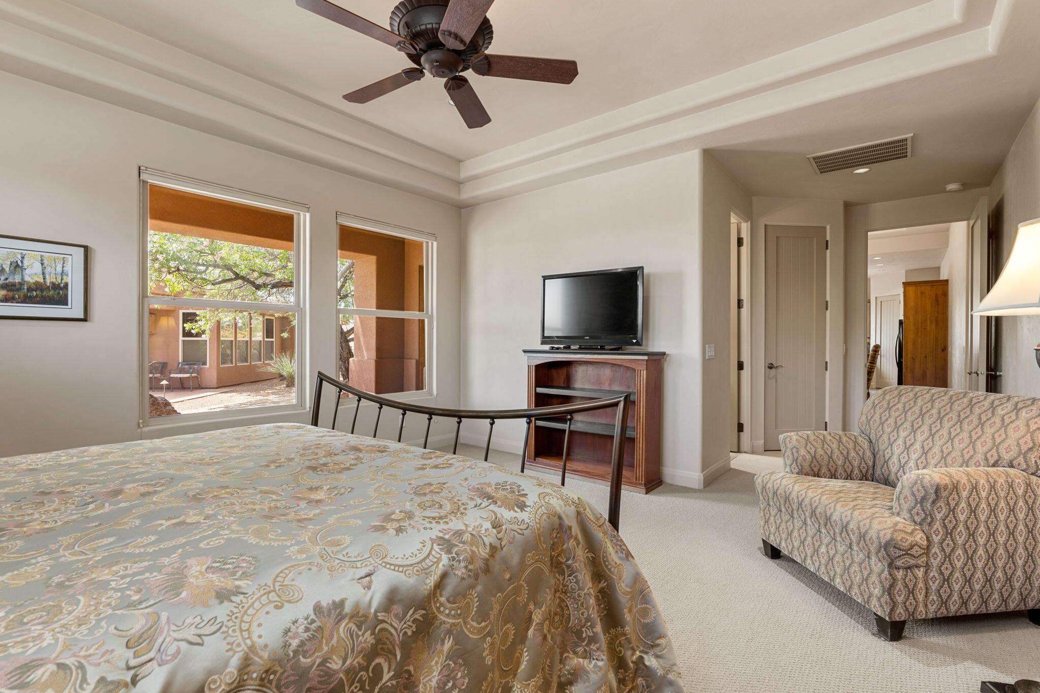 ENTRADA SAND POINT - Residential
