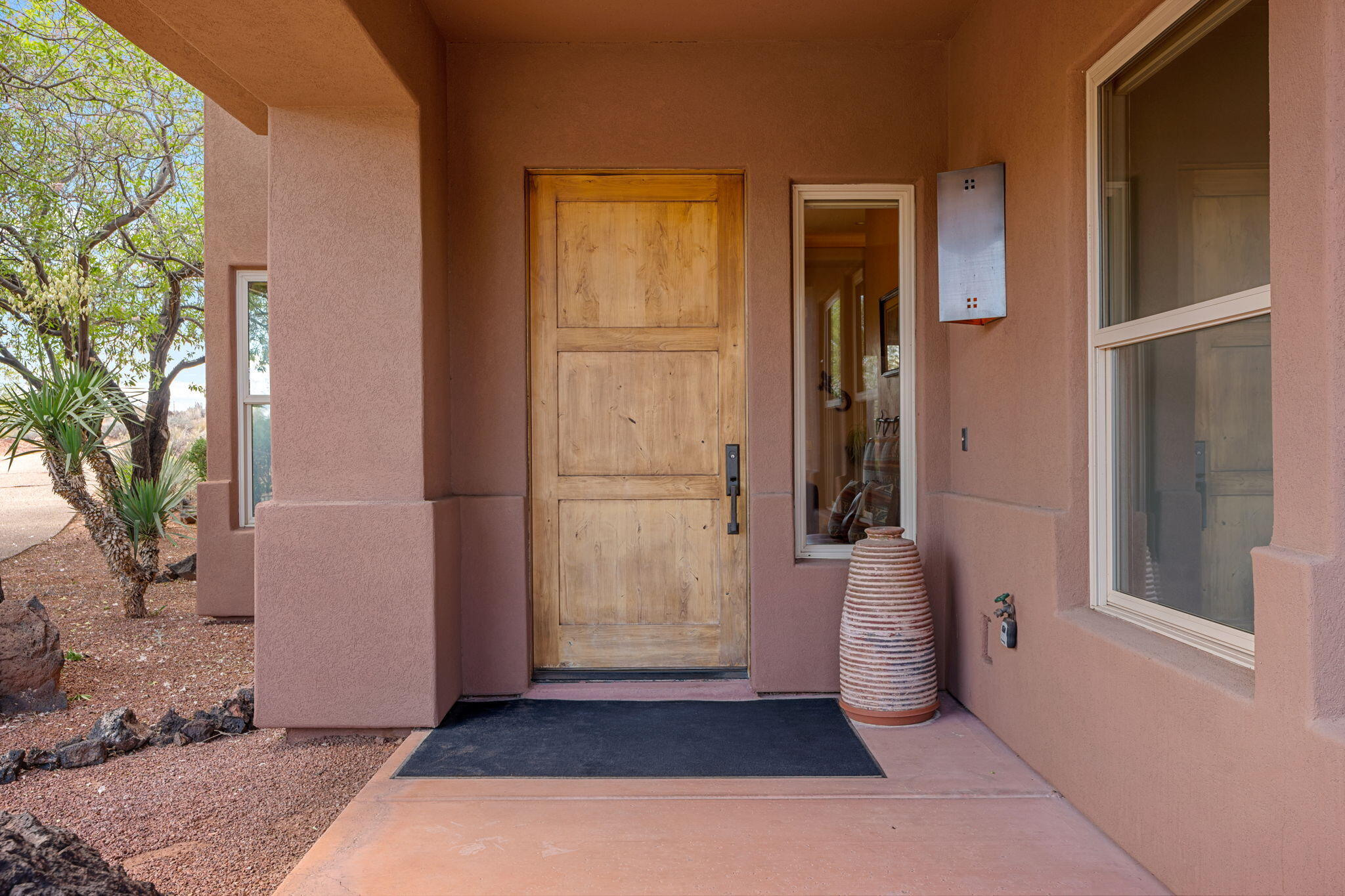 ENTRADA SAND POINT - Residential