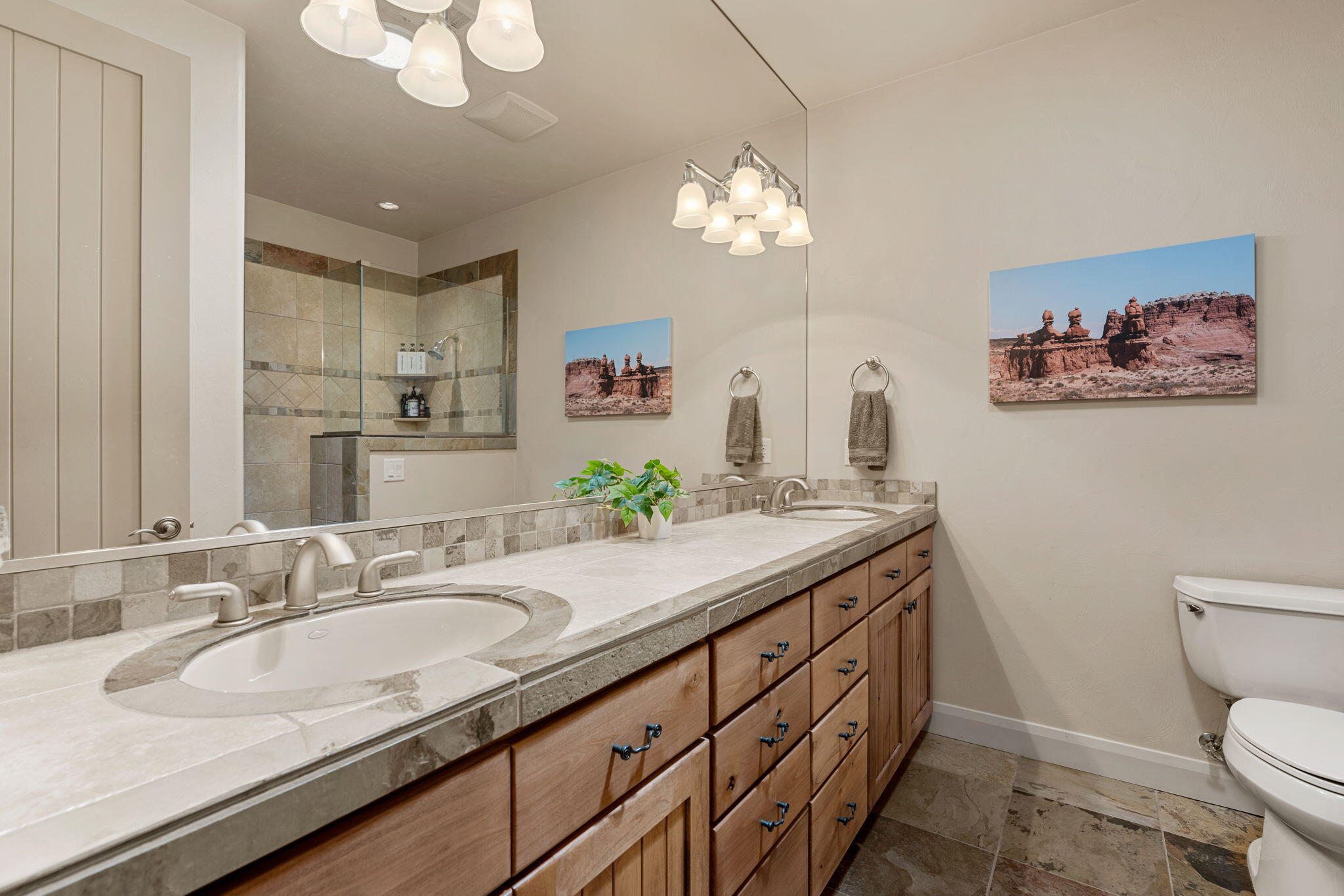 ENTRADA SAND POINT - Residential