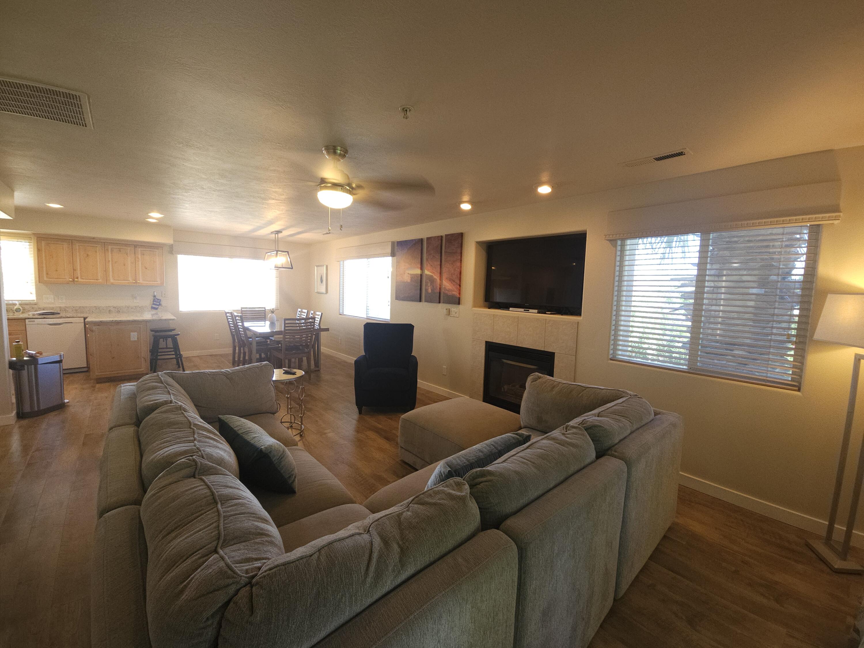 LAS PALMAS RESORT CONDOS - Residential