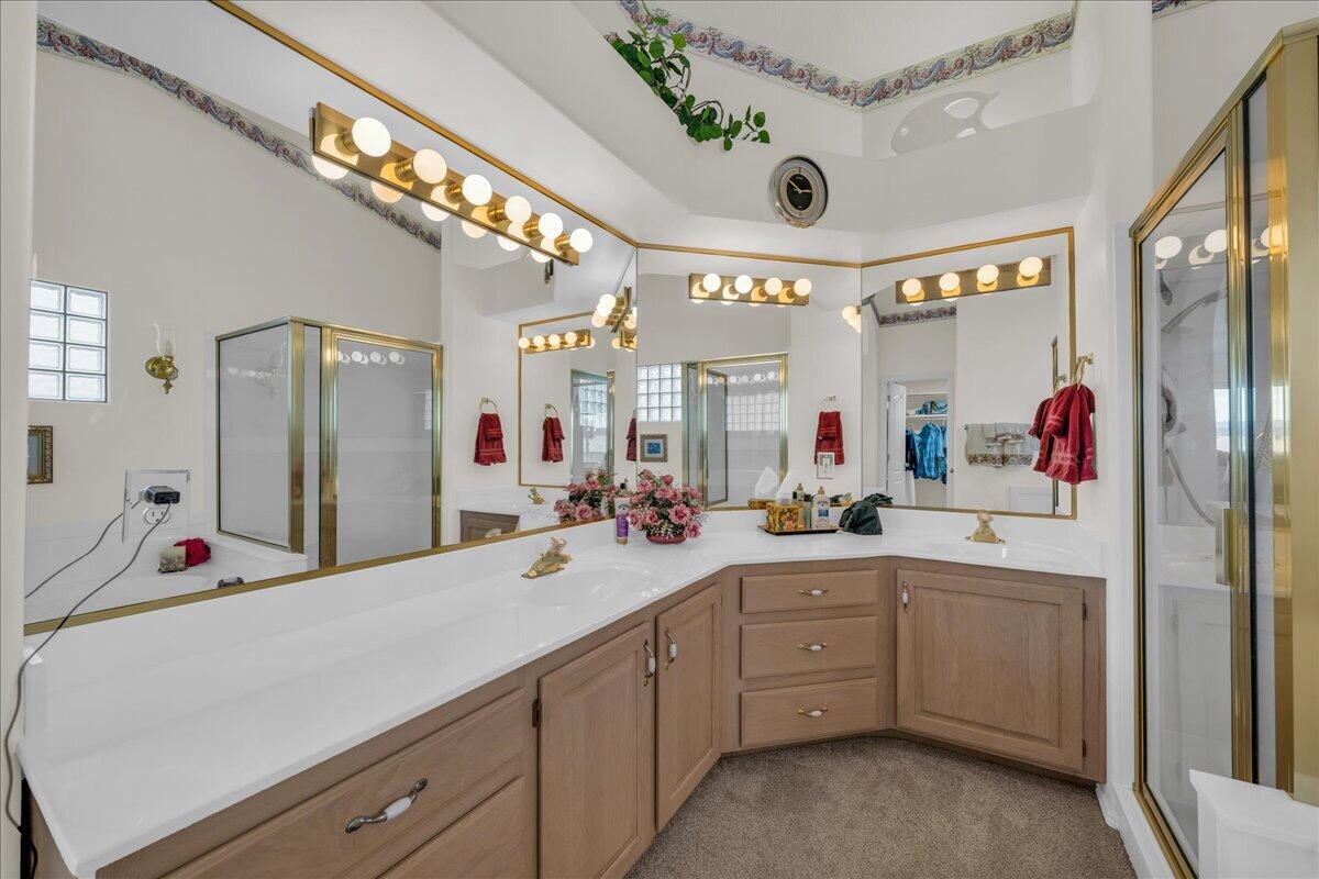 WEST SPRINGS TOWNHOMES - Residential