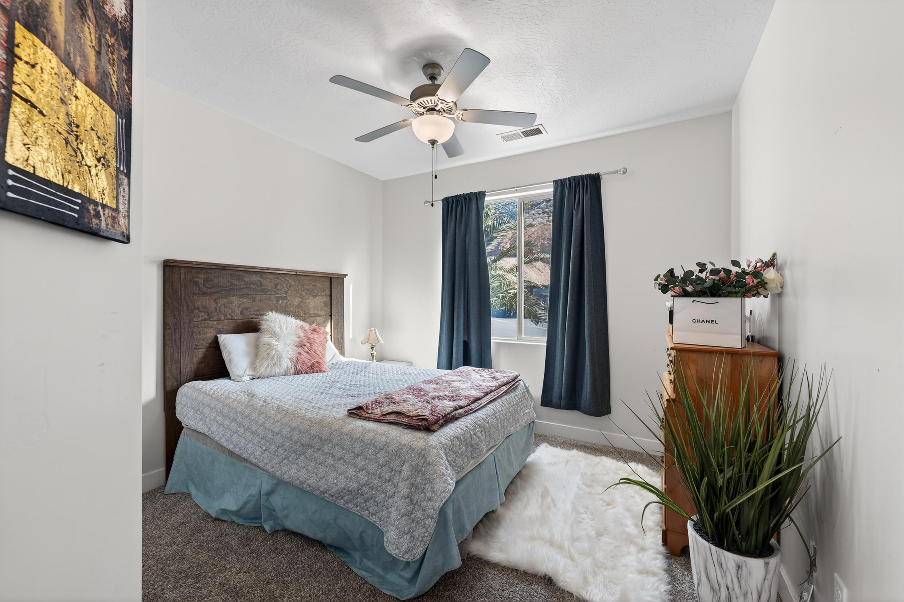 SHADOW MOUNTAIN TOWNHOMES - Residential