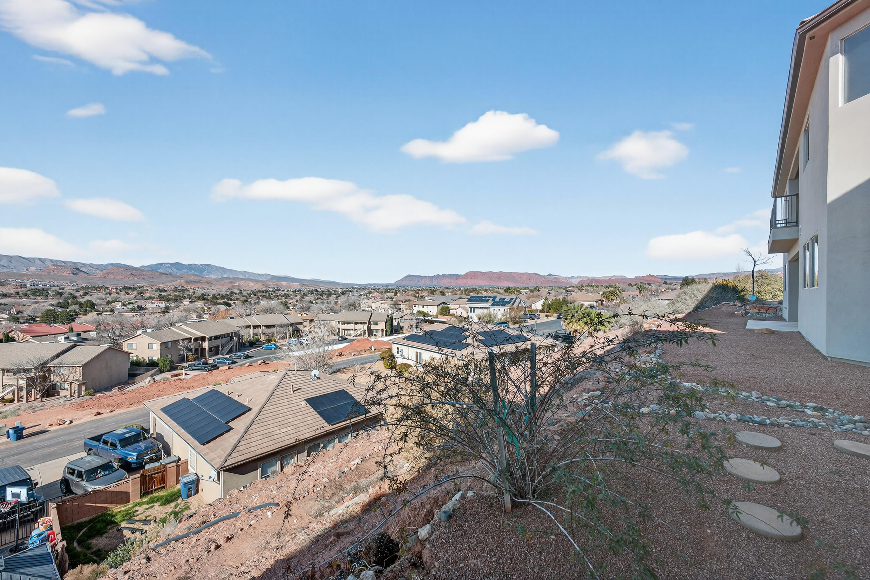 SHADOW MOUNTAIN TOWNHOMES - Residential