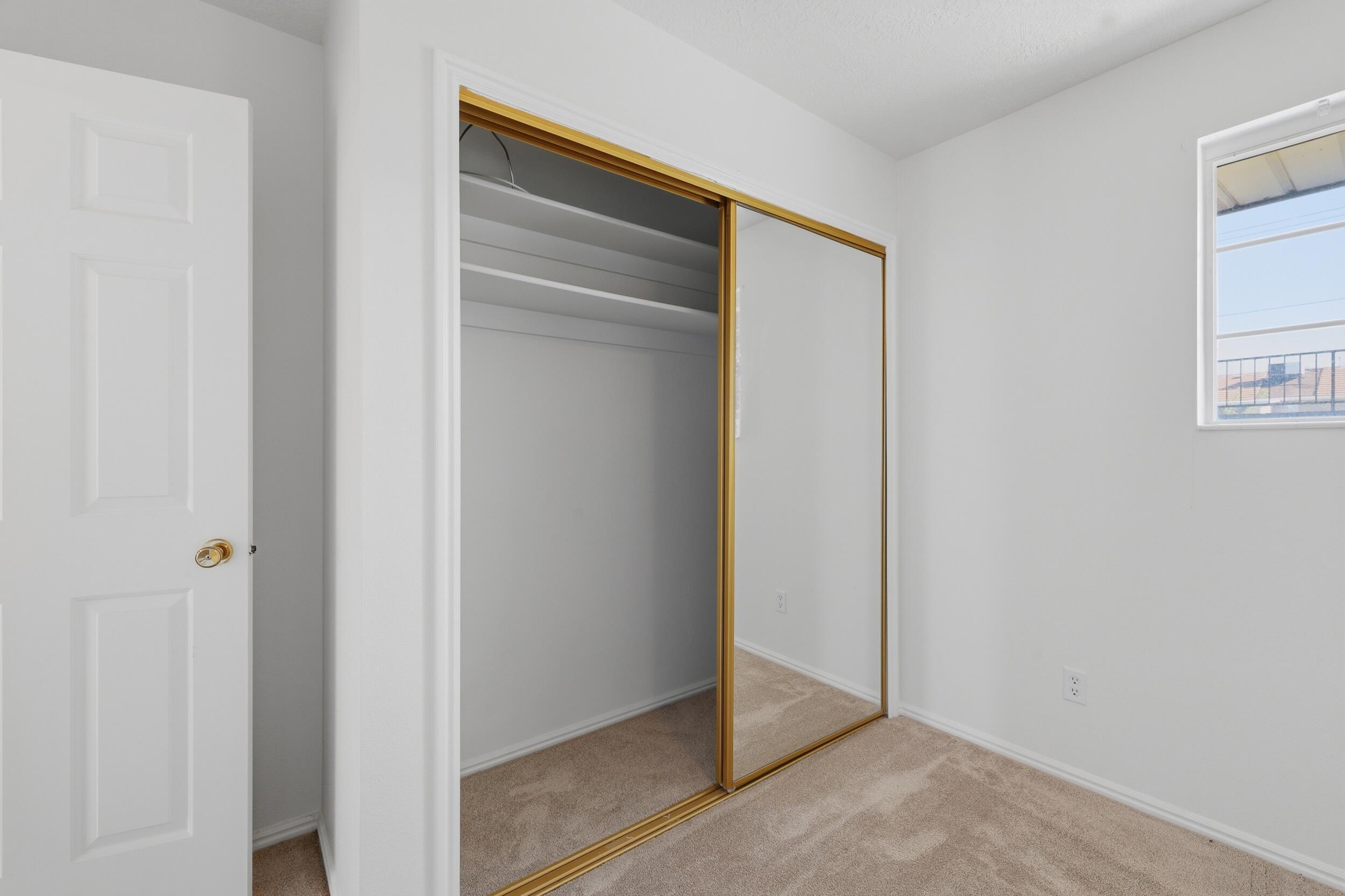 HERITAGE LANE TOWNHOMES - Residential
