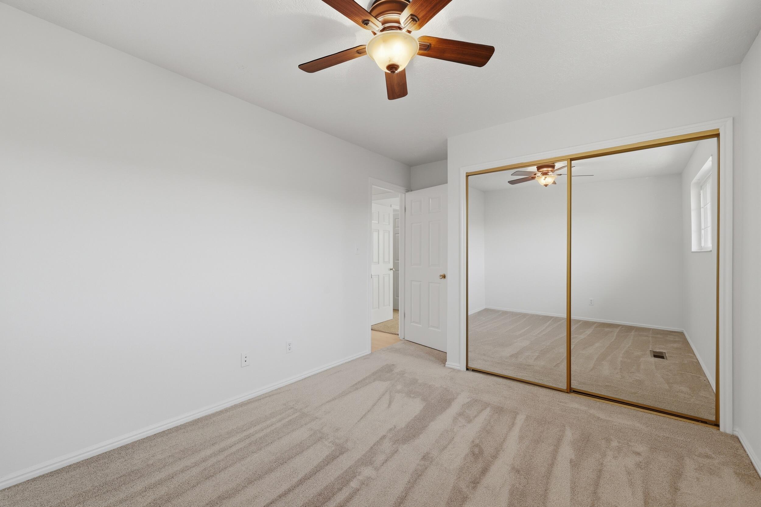 HERITAGE LANE TOWNHOMES - Residential