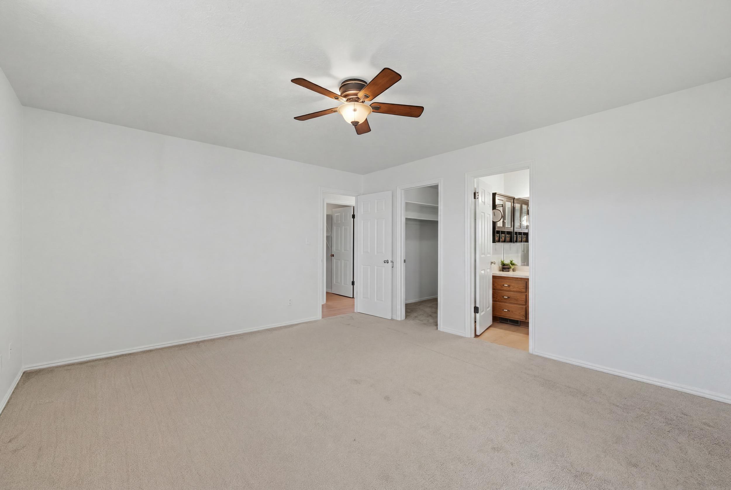 HERITAGE LANE TOWNHOMES - Residential