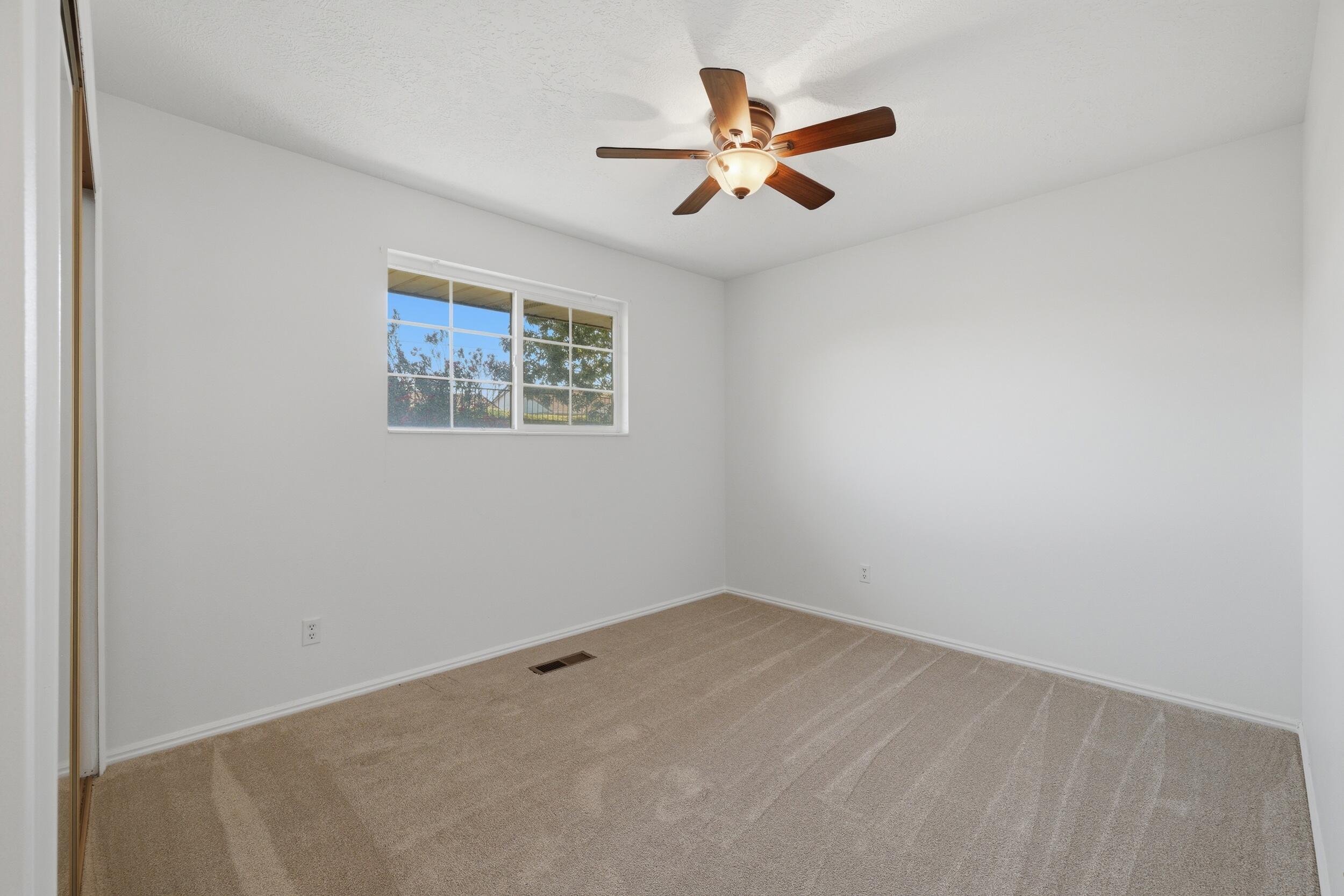 HERITAGE LANE TOWNHOMES - Residential