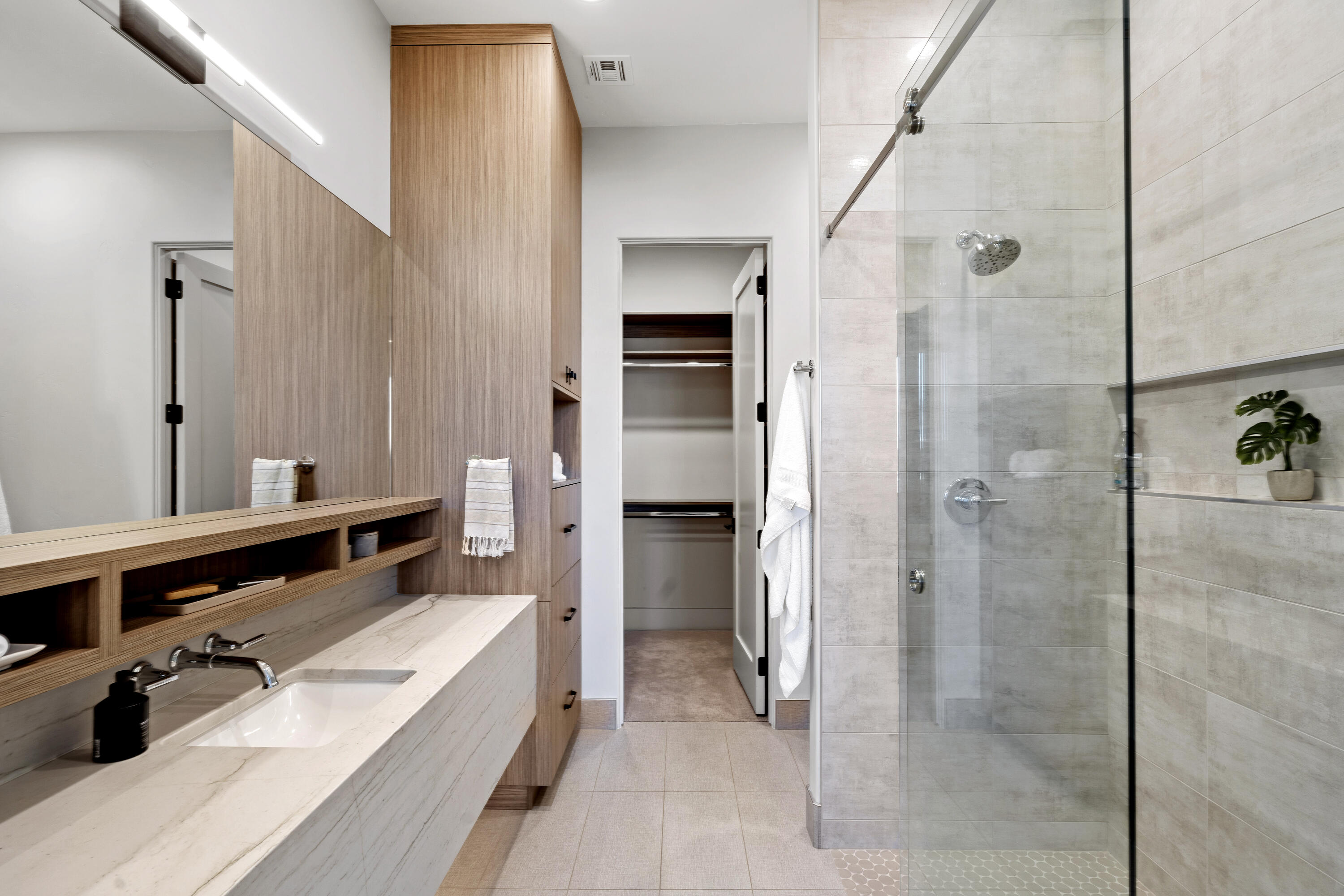 STONE CLIFF - Residential