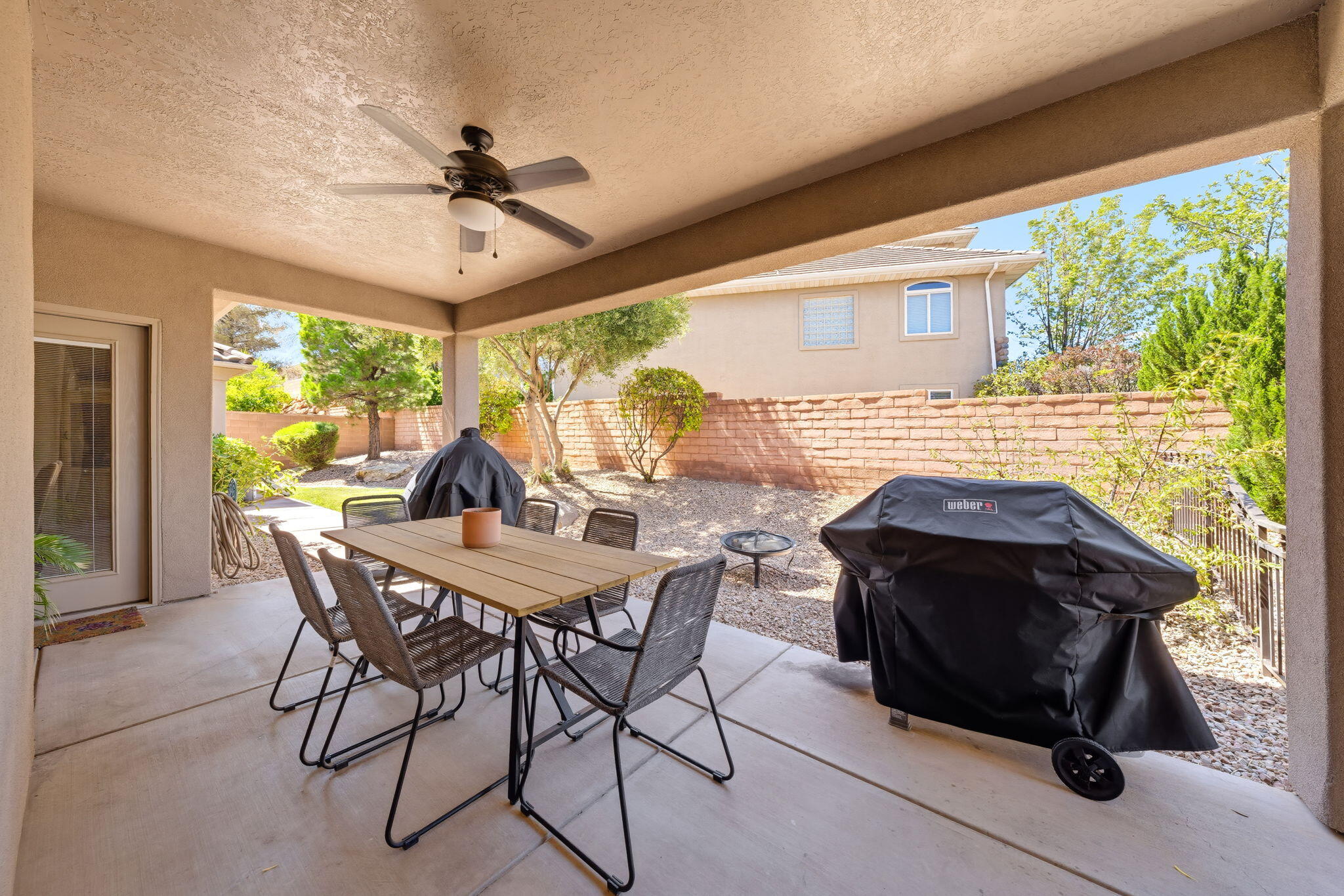 EAST RIDGE - Residential