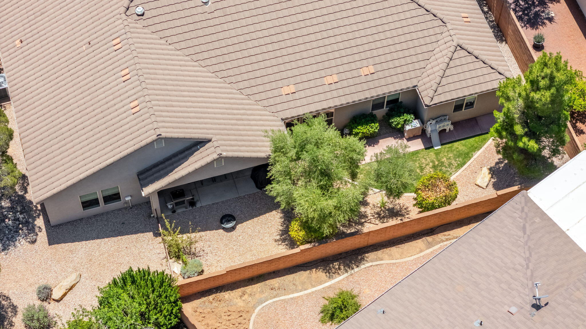 EAST RIDGE - Residential