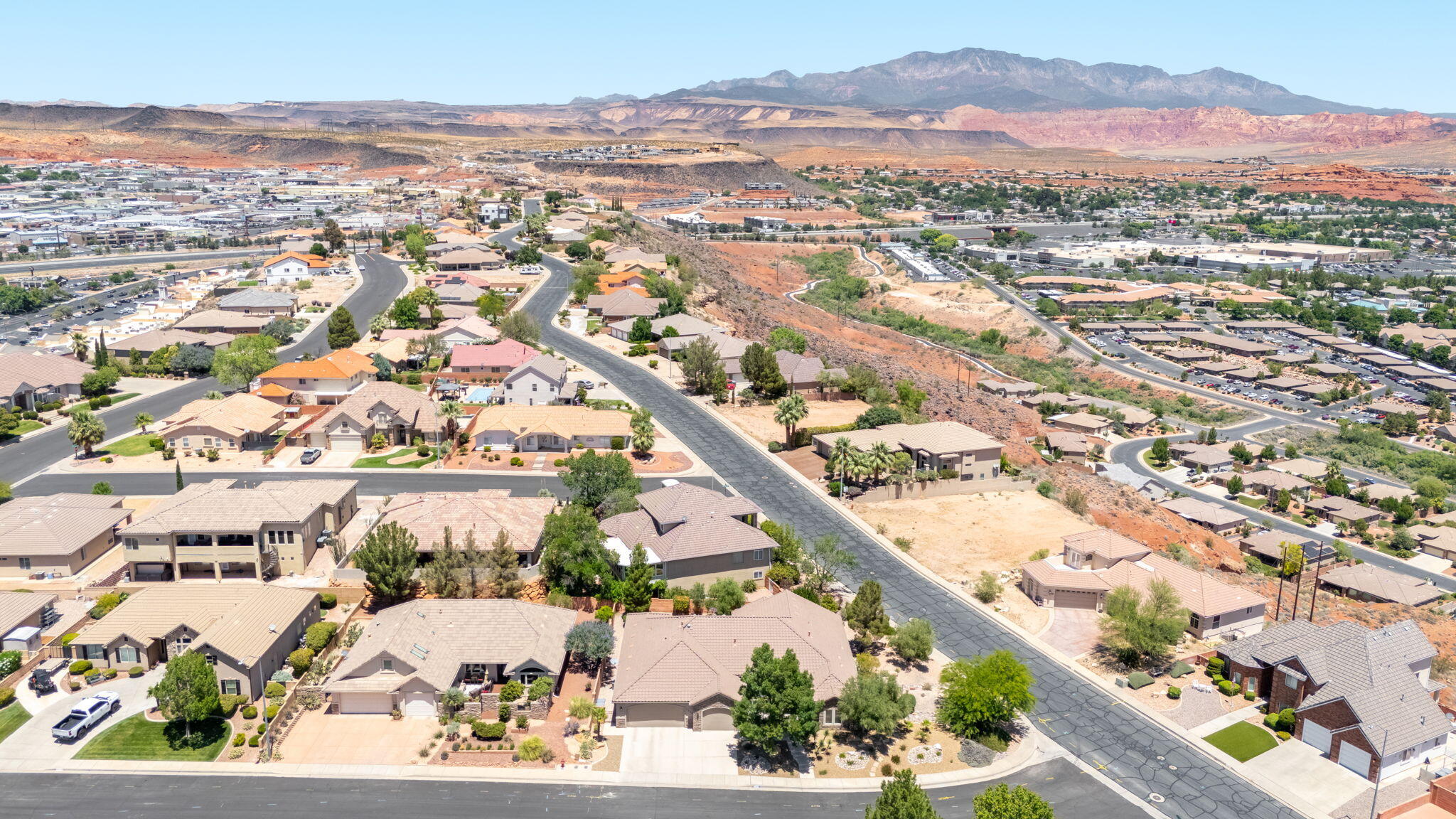 EAST RIDGE - Residential