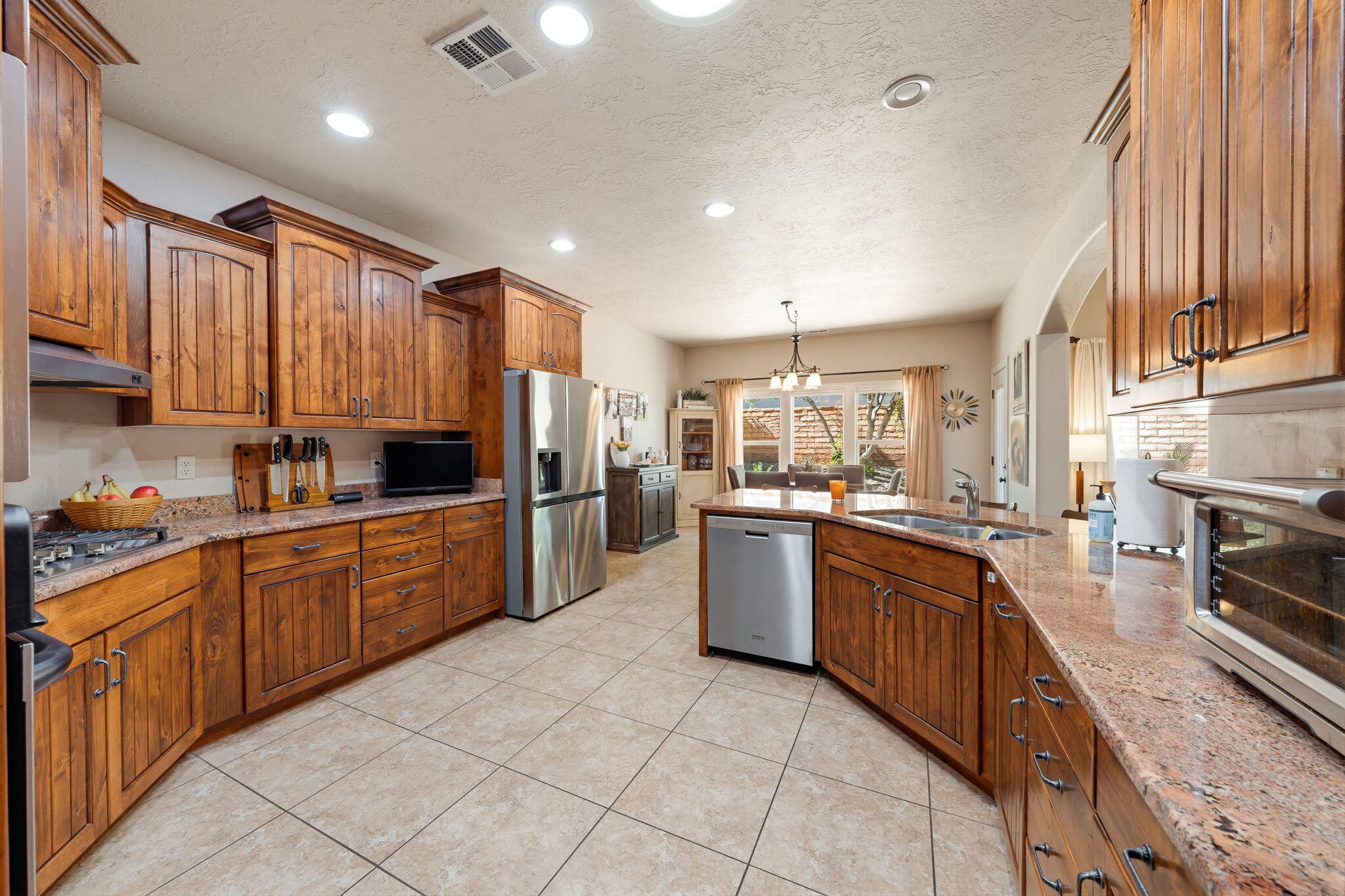 EAST RIDGE - Residential