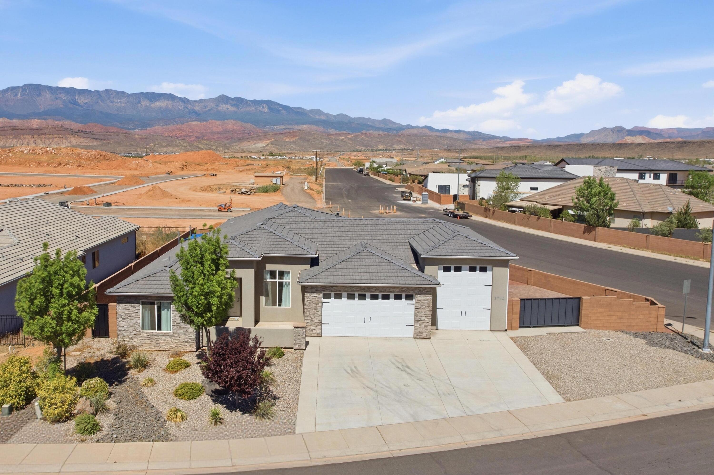 DIXIE SPRINGS - Residential