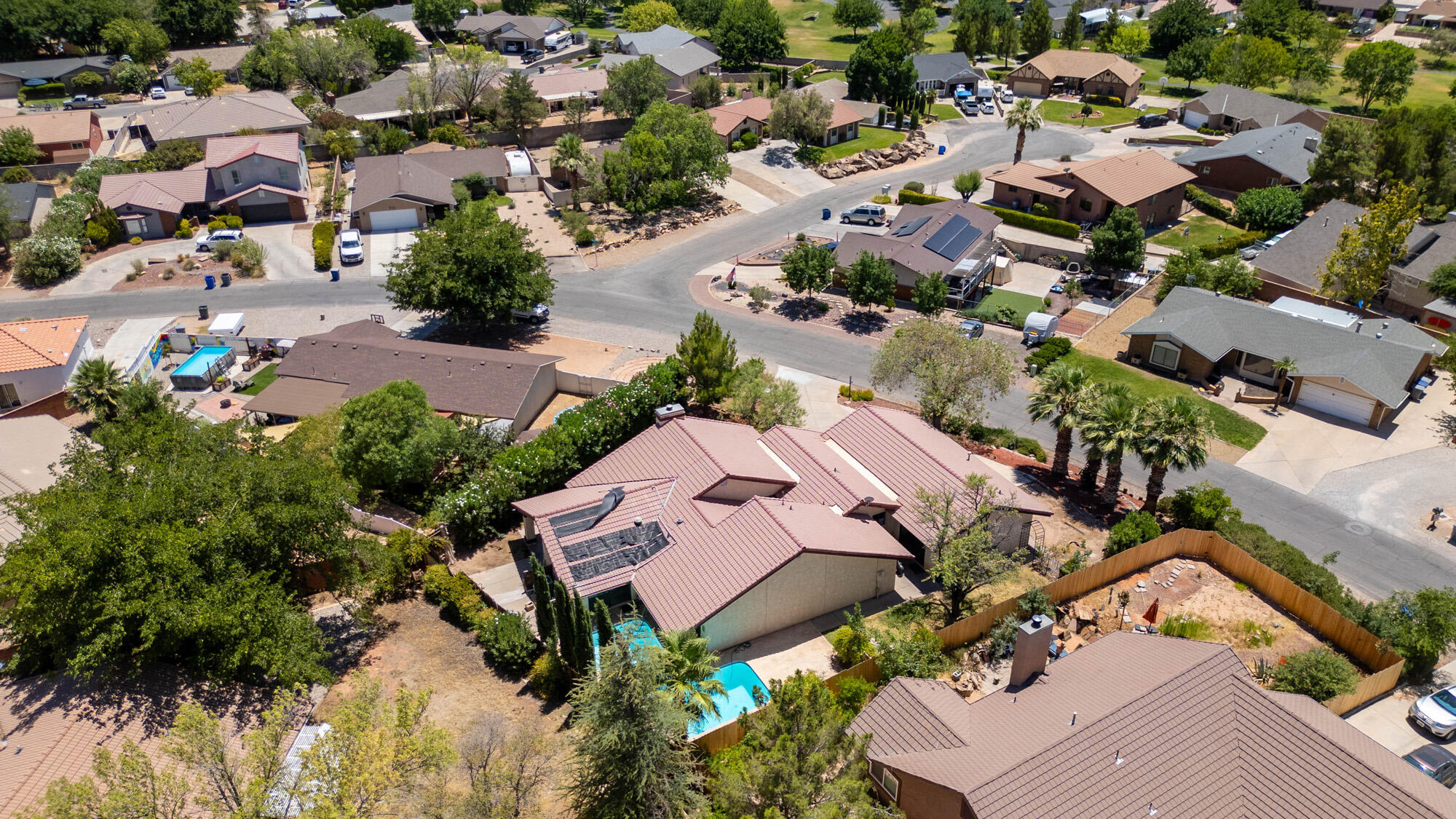 BLOOMINGTON HILLS - Residential