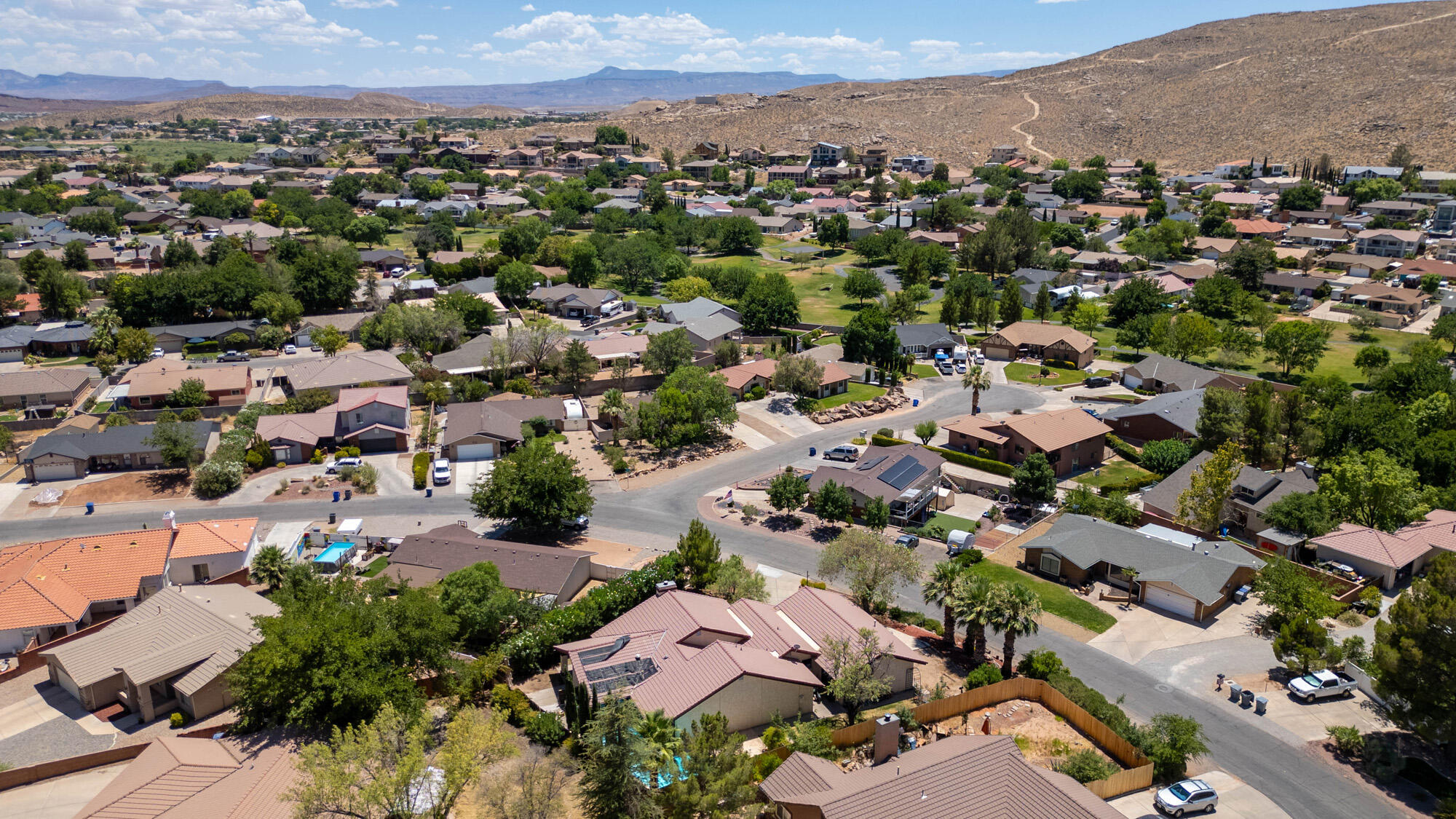 BLOOMINGTON HILLS - Residential
