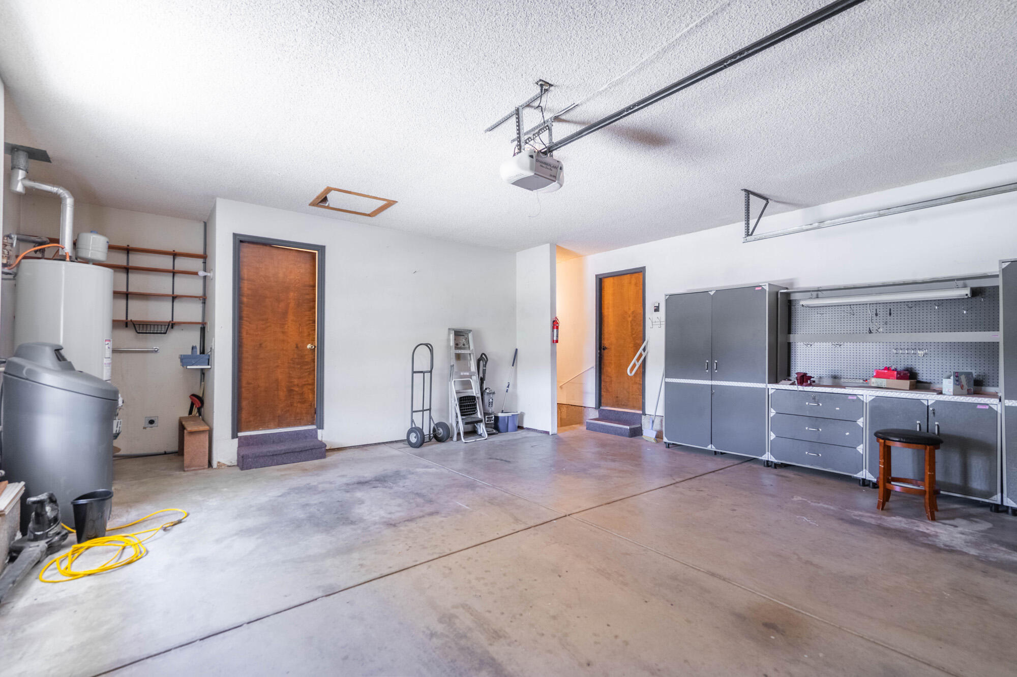 BLOOMINGTON HILLS - Residential