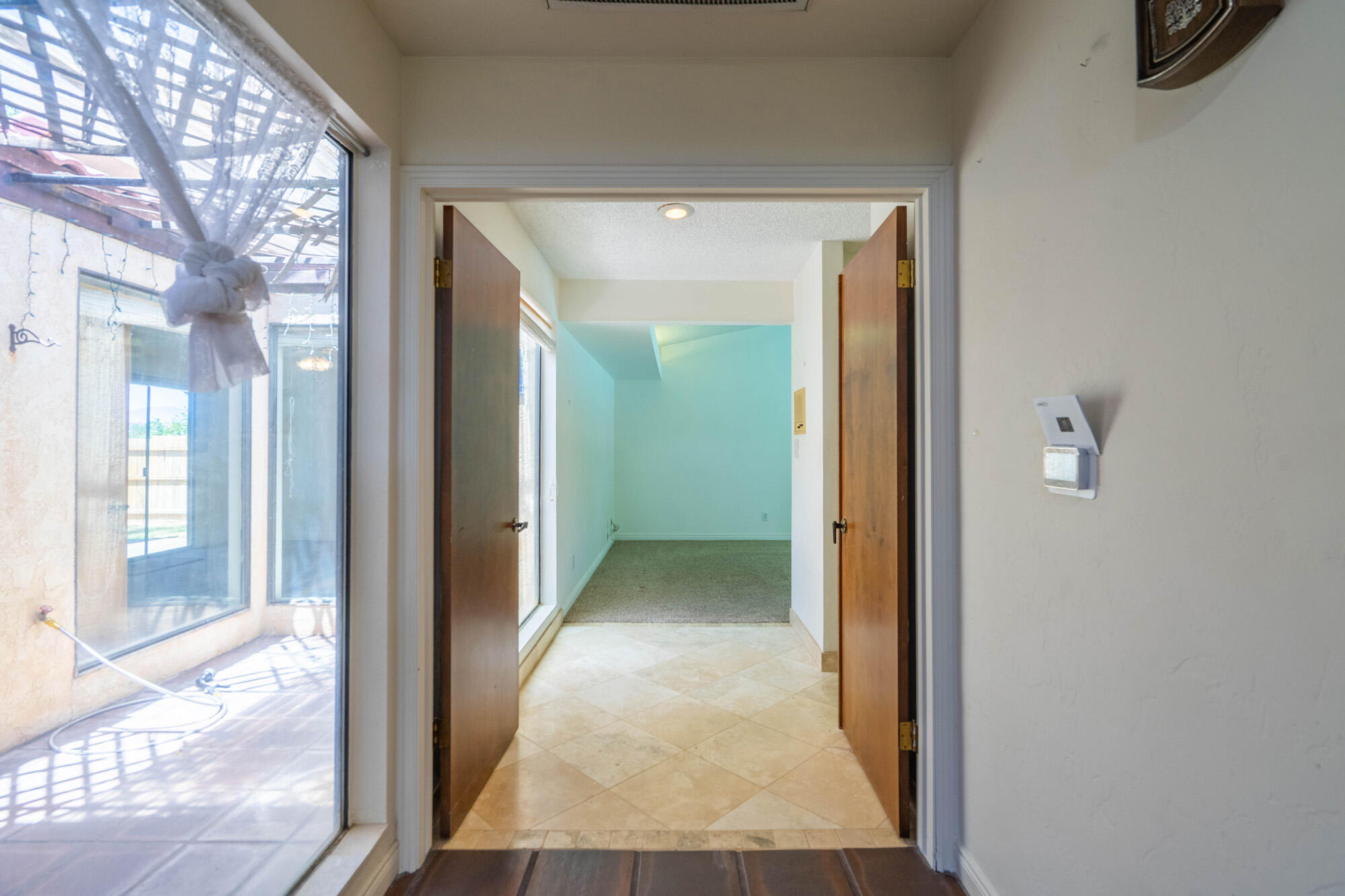 BLOOMINGTON HILLS - Residential