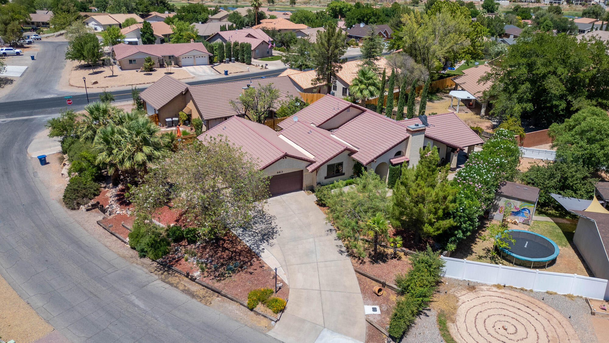 BLOOMINGTON HILLS - Residential