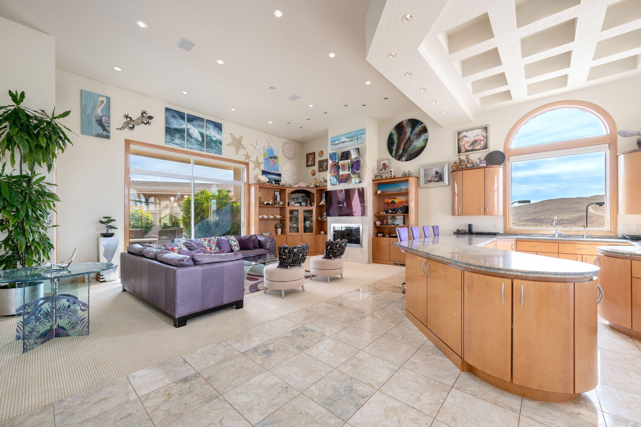 FALCON POINT - Residential