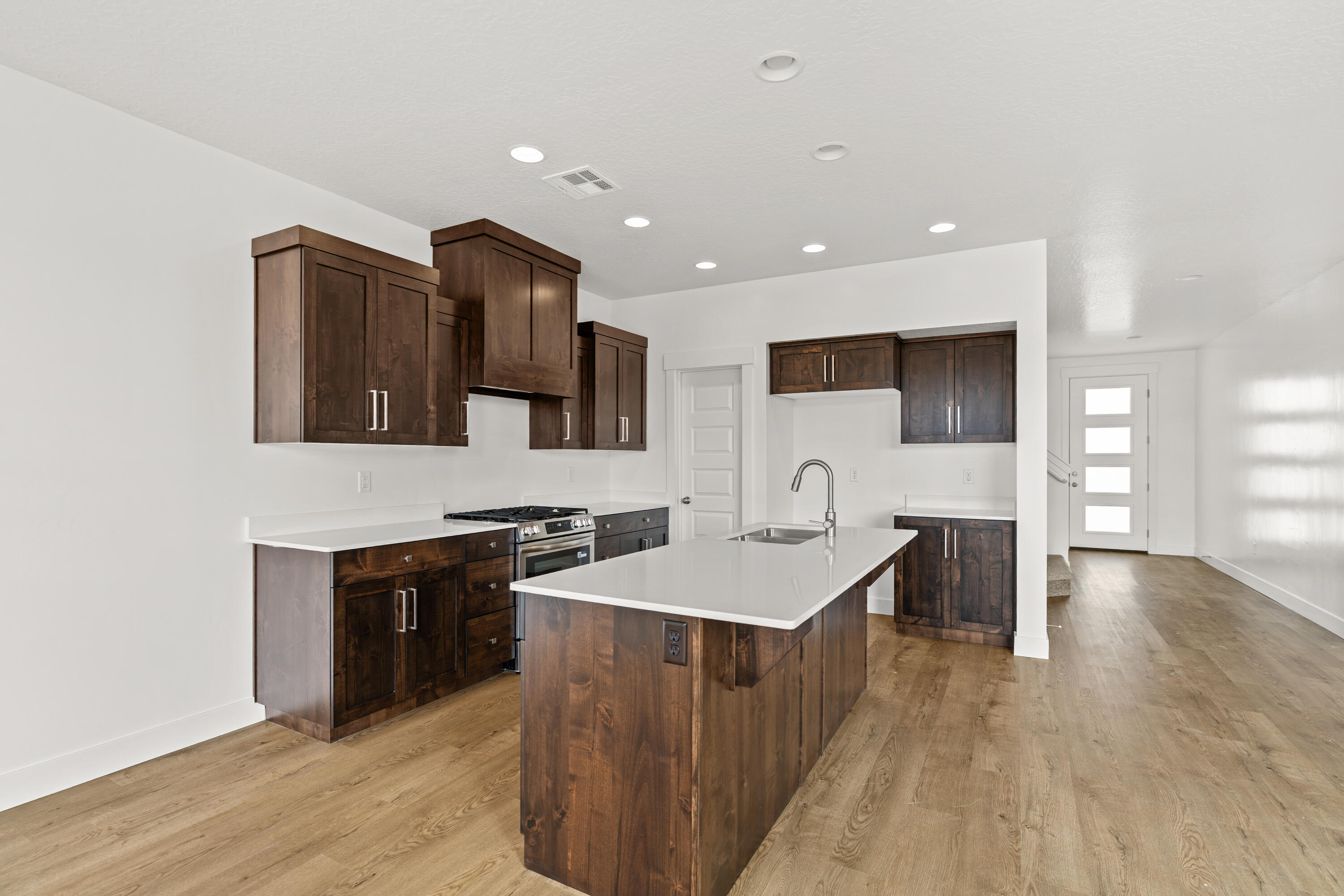 STRAWBERRY FIELDS ESTATES - Residential
