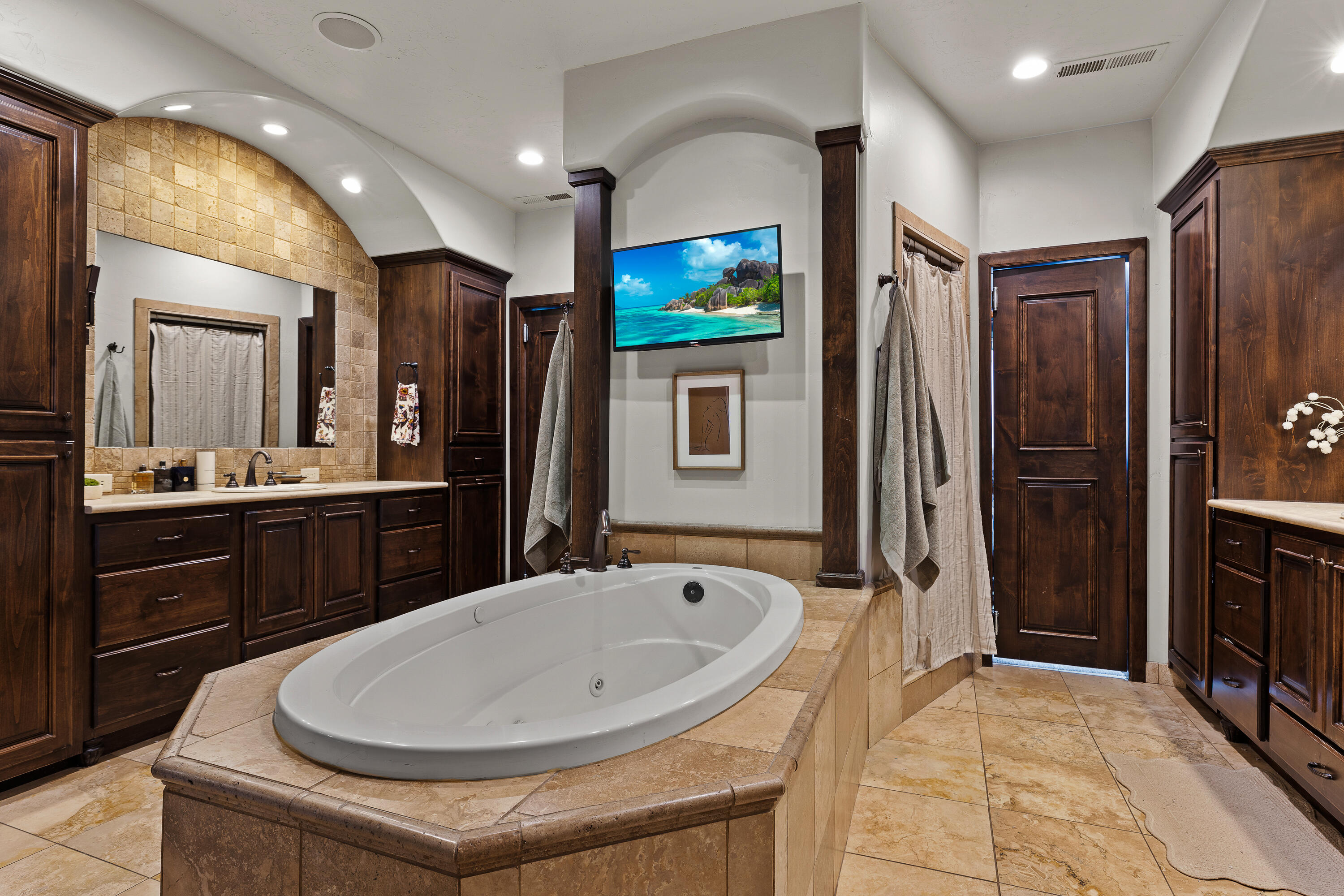 HERITAGE ESTATES - Residential