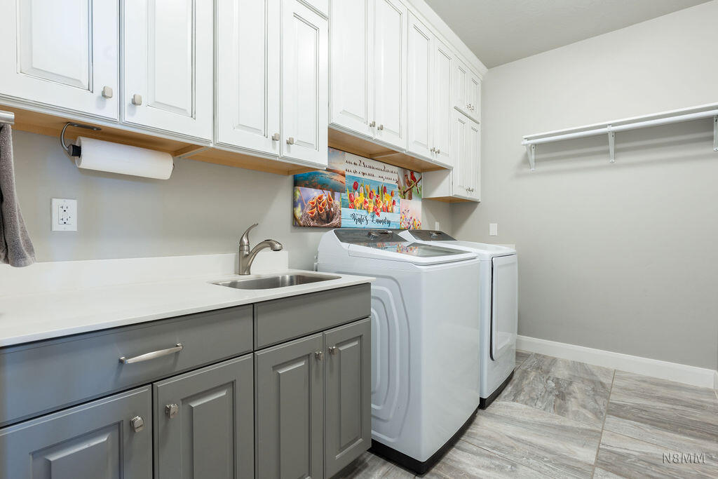 ROADRUNNER RIDGE - Residential