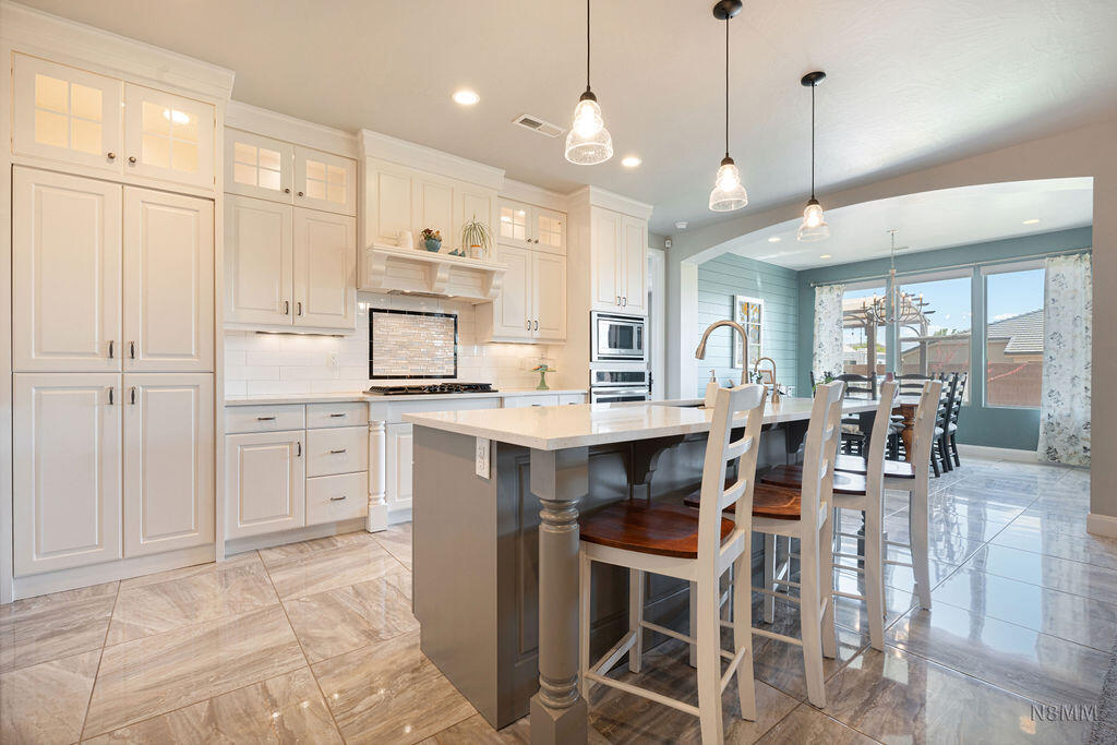 ROADRUNNER RIDGE - Residential