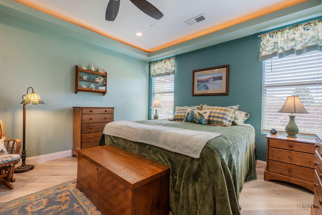 ROADRUNNER RIDGE - Residential