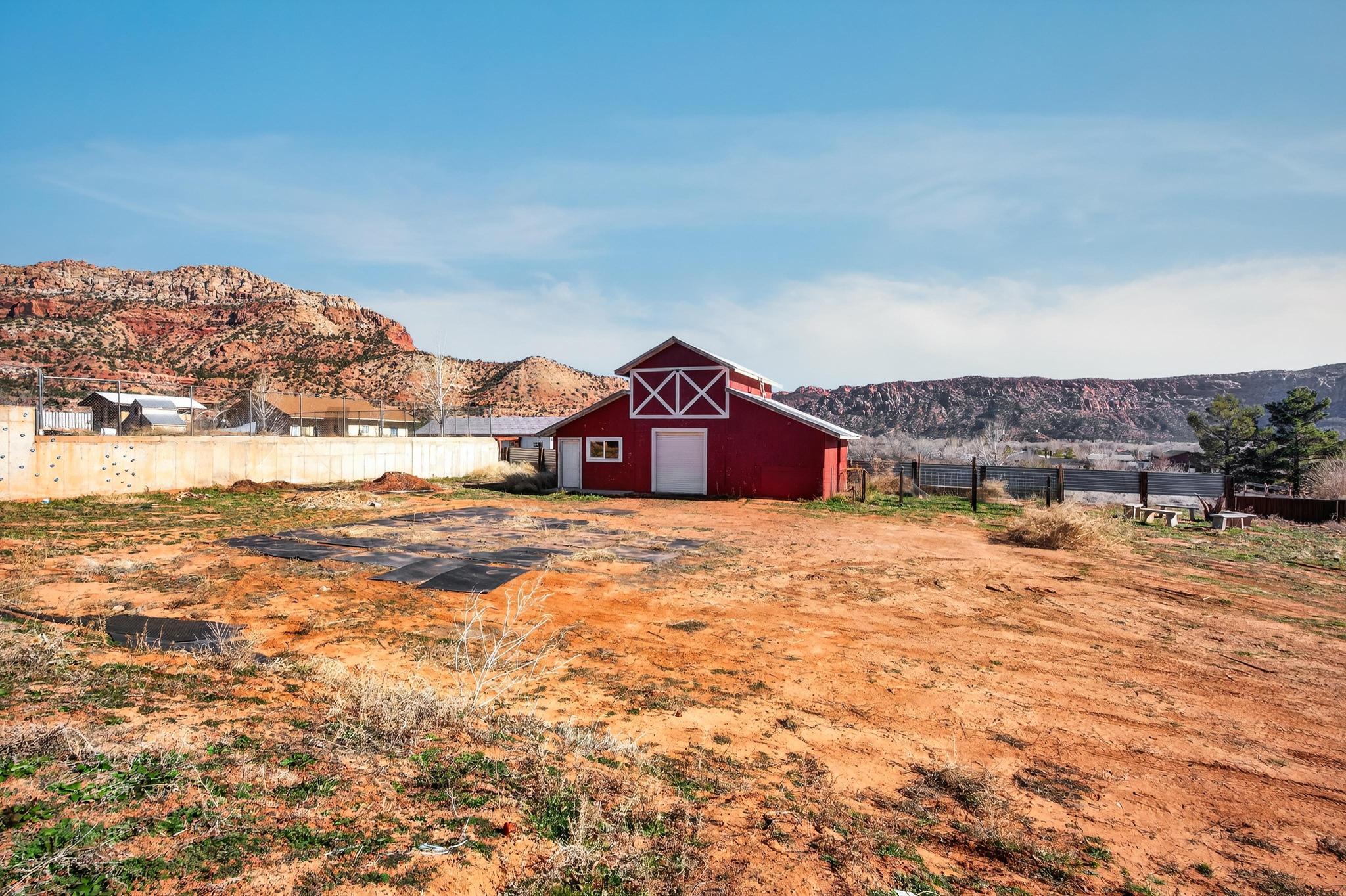 SHORT CREEK - Residential