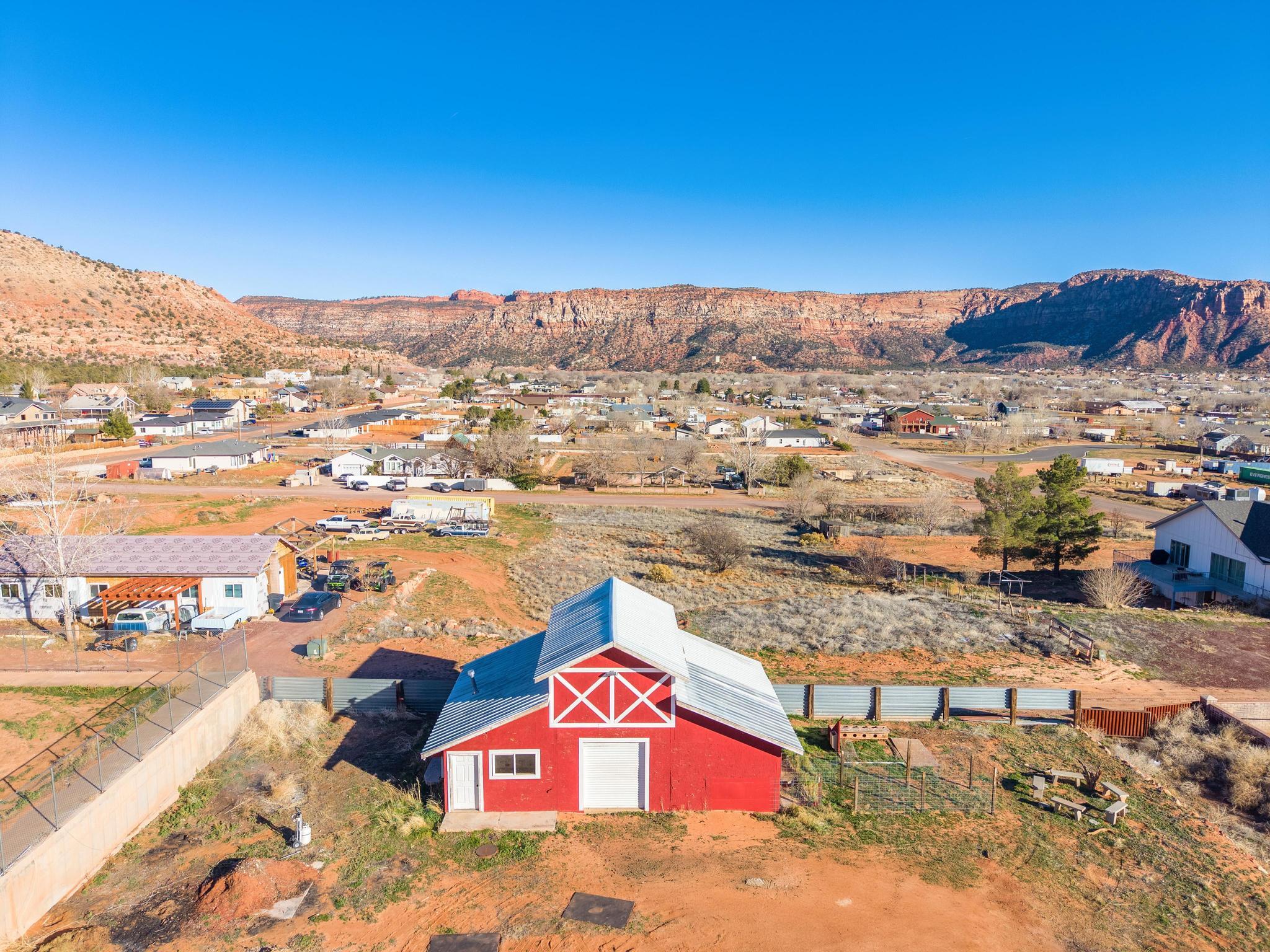 SHORT CREEK - Residential
