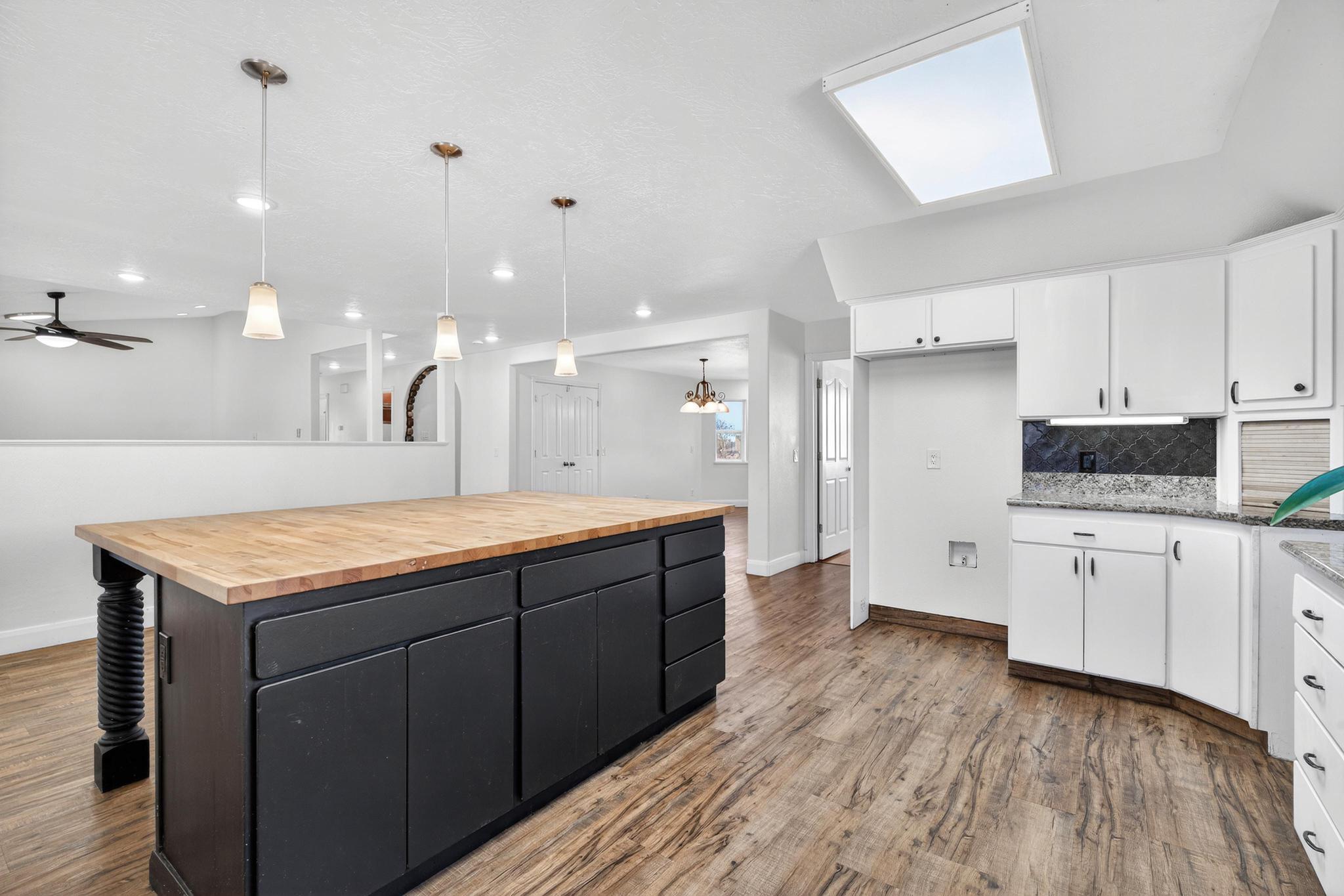 SHORT CREEK - Residential