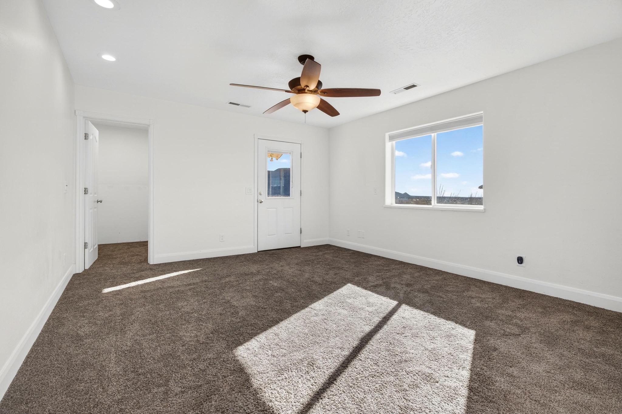 SHORT CREEK - Residential