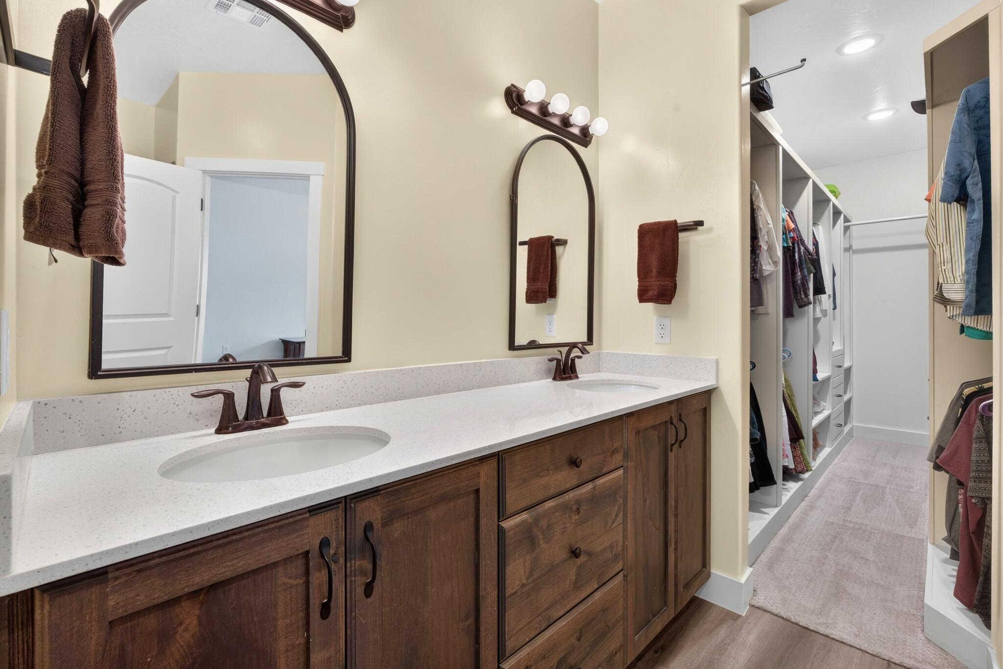 SAGE CANYON - Residential