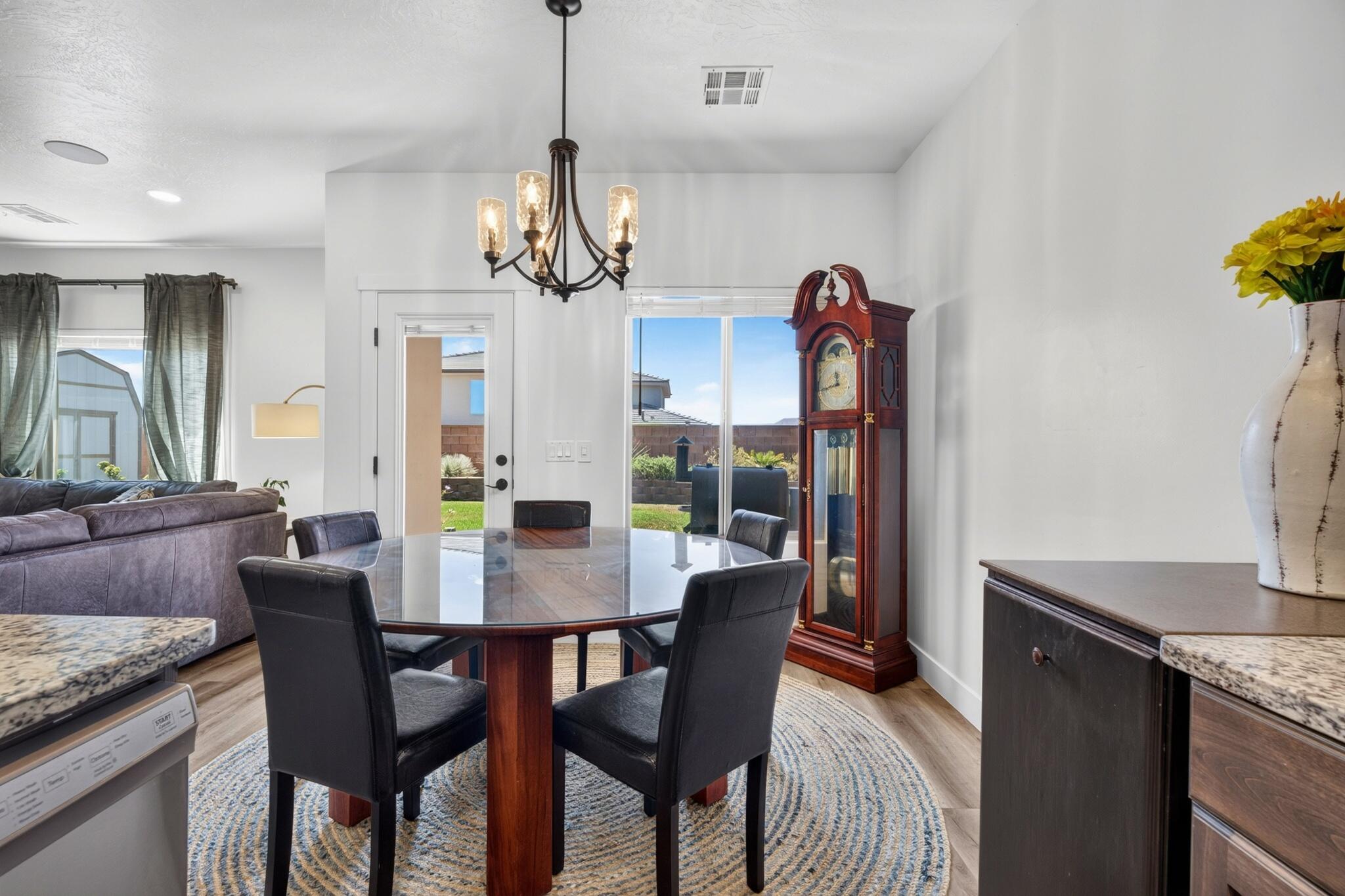 SAGE CANYON - Residential