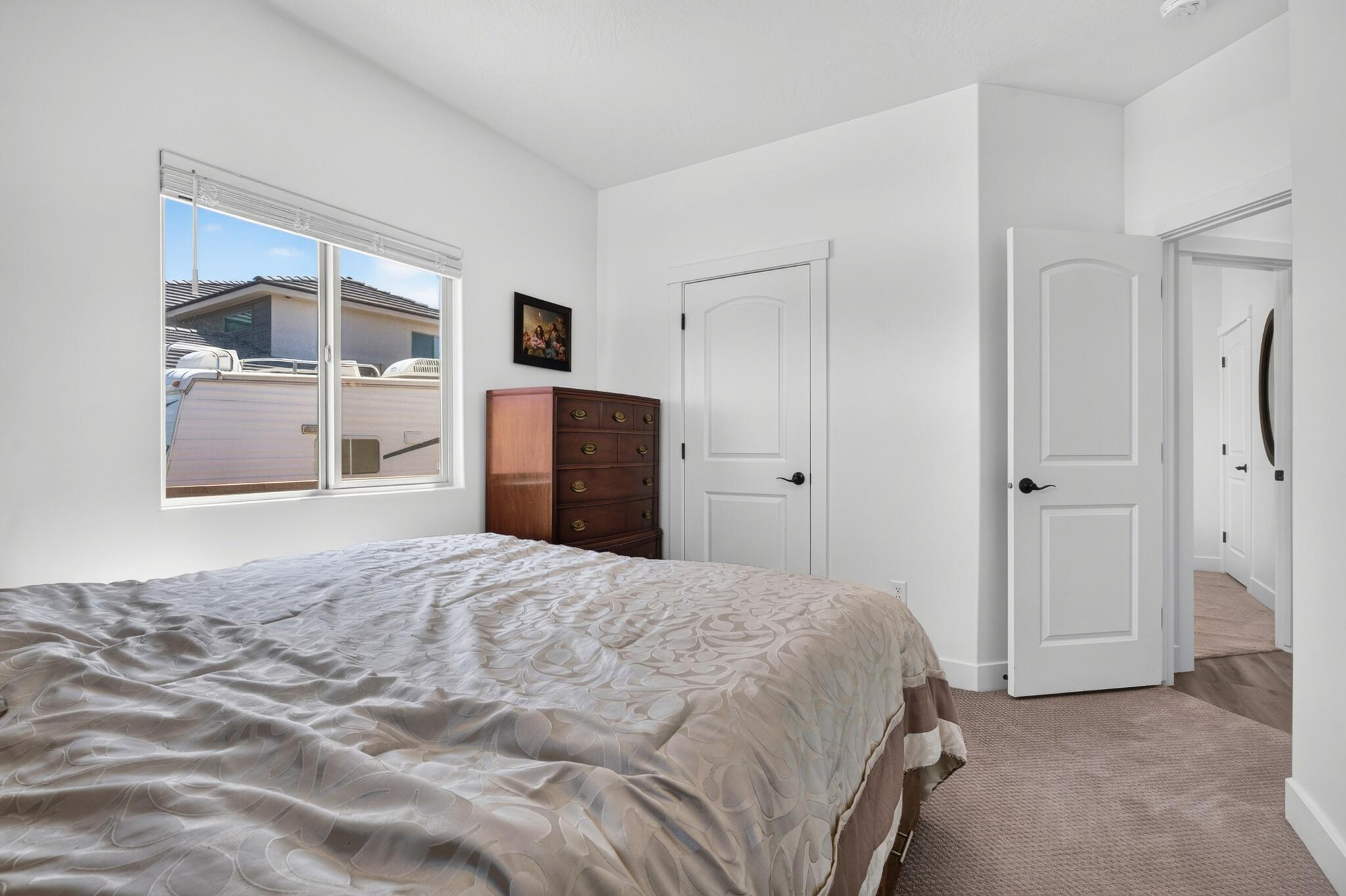 SAGE CANYON - Residential